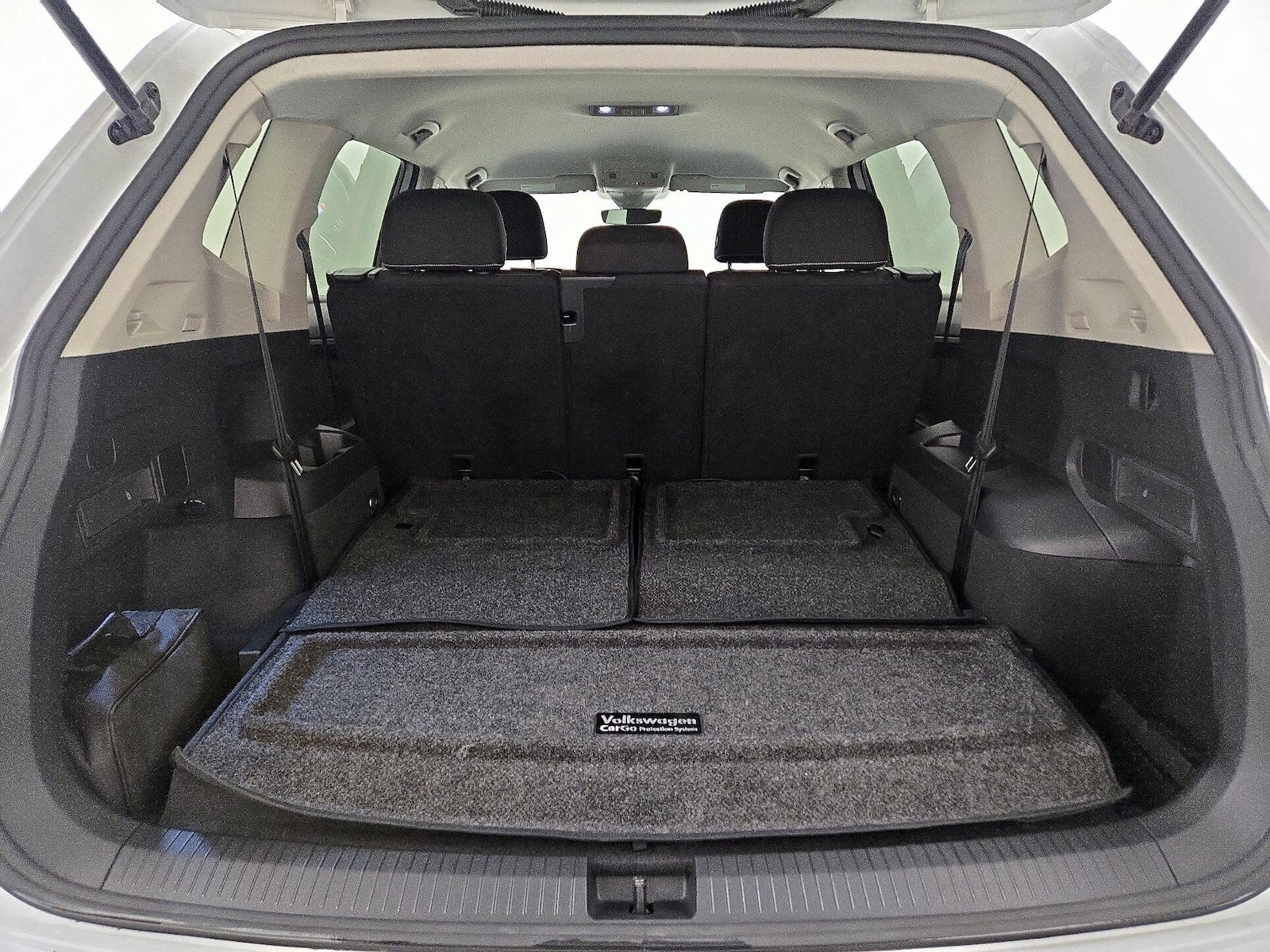 2024 Volkswagen Tiguan S - Photo 22