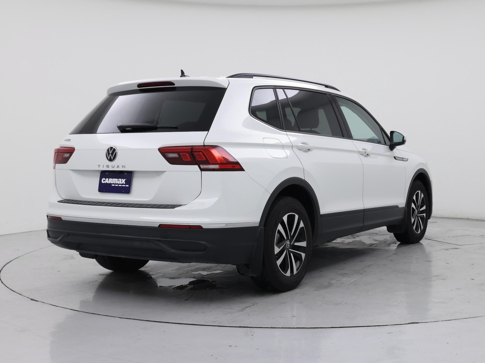 2024 Volkswagen Tiguan S - Photo 9