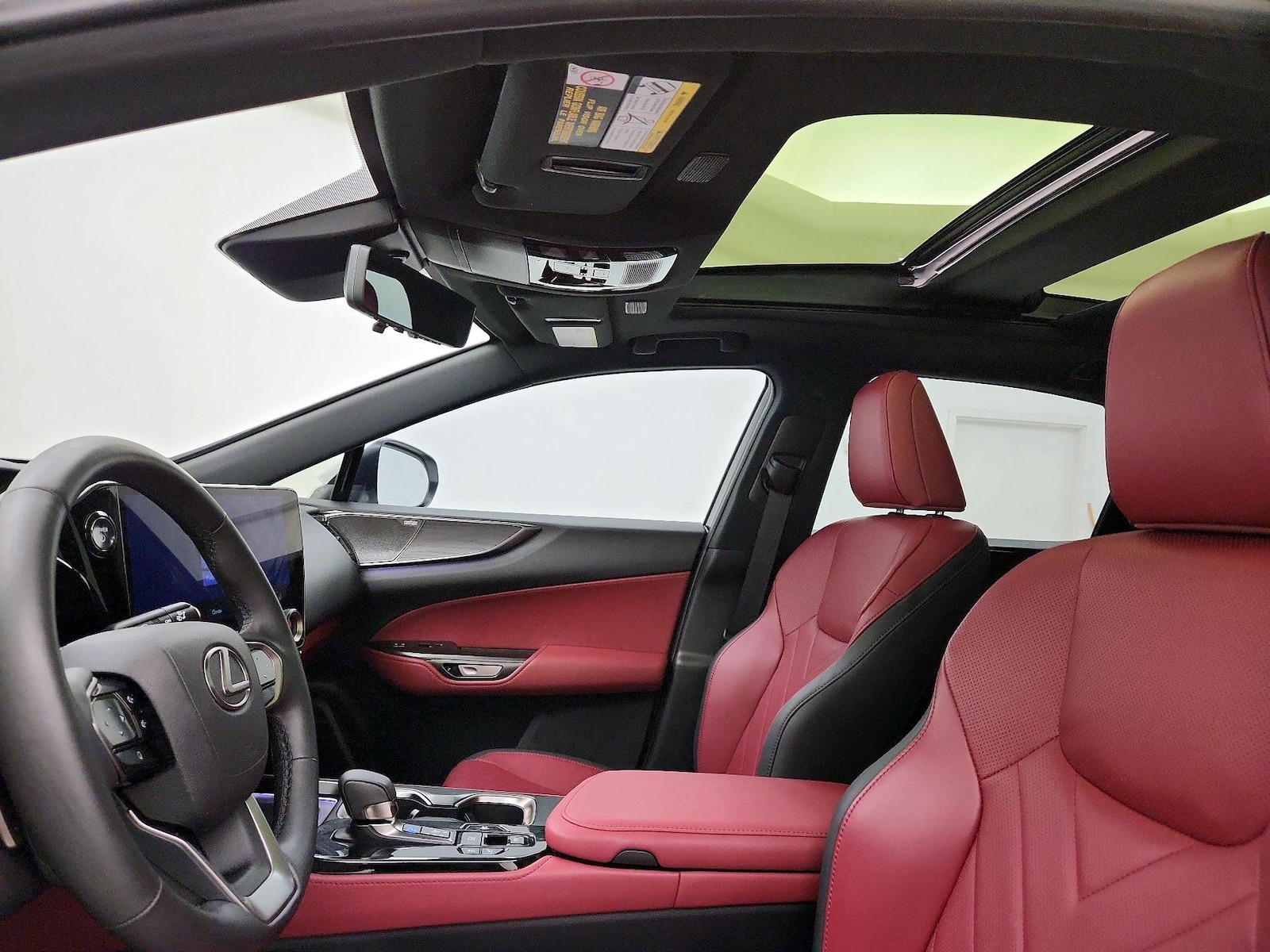 2025 Lexus NX Hybrid 350h - Photo 20