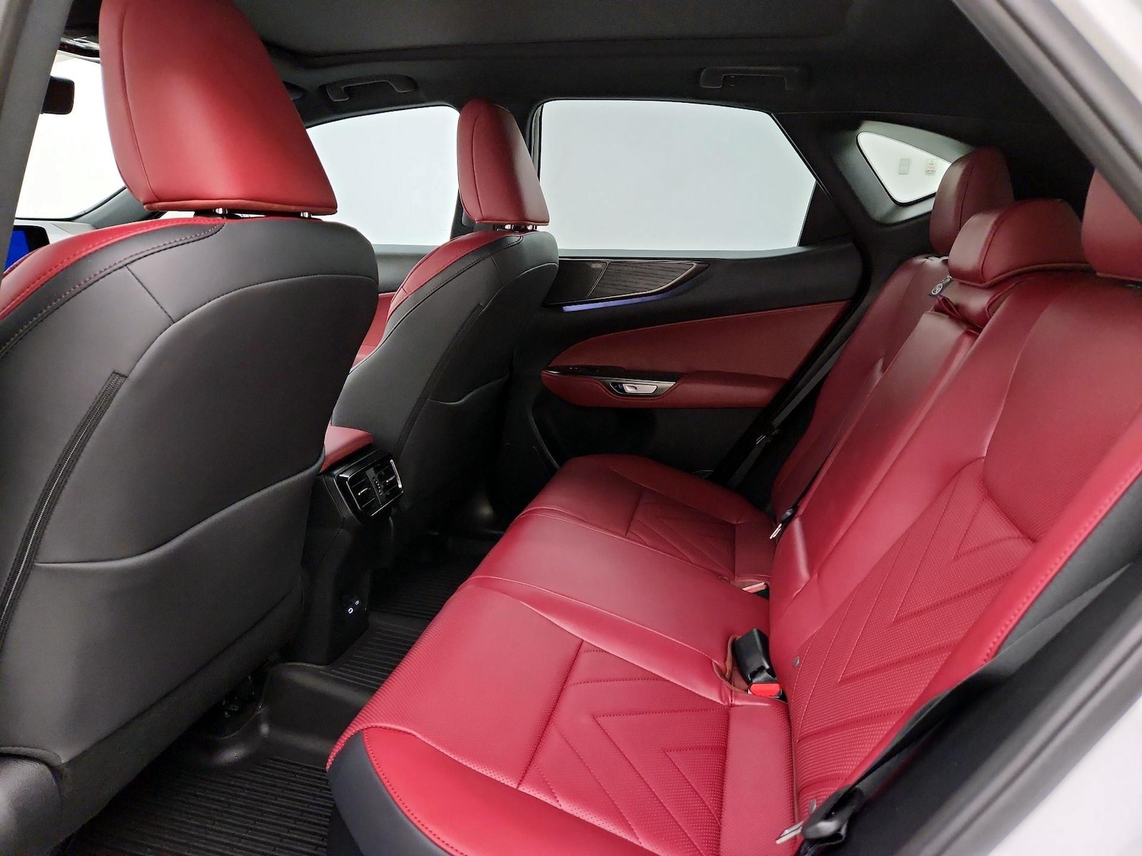 2025 Lexus NX Hybrid 350h - Photo 21