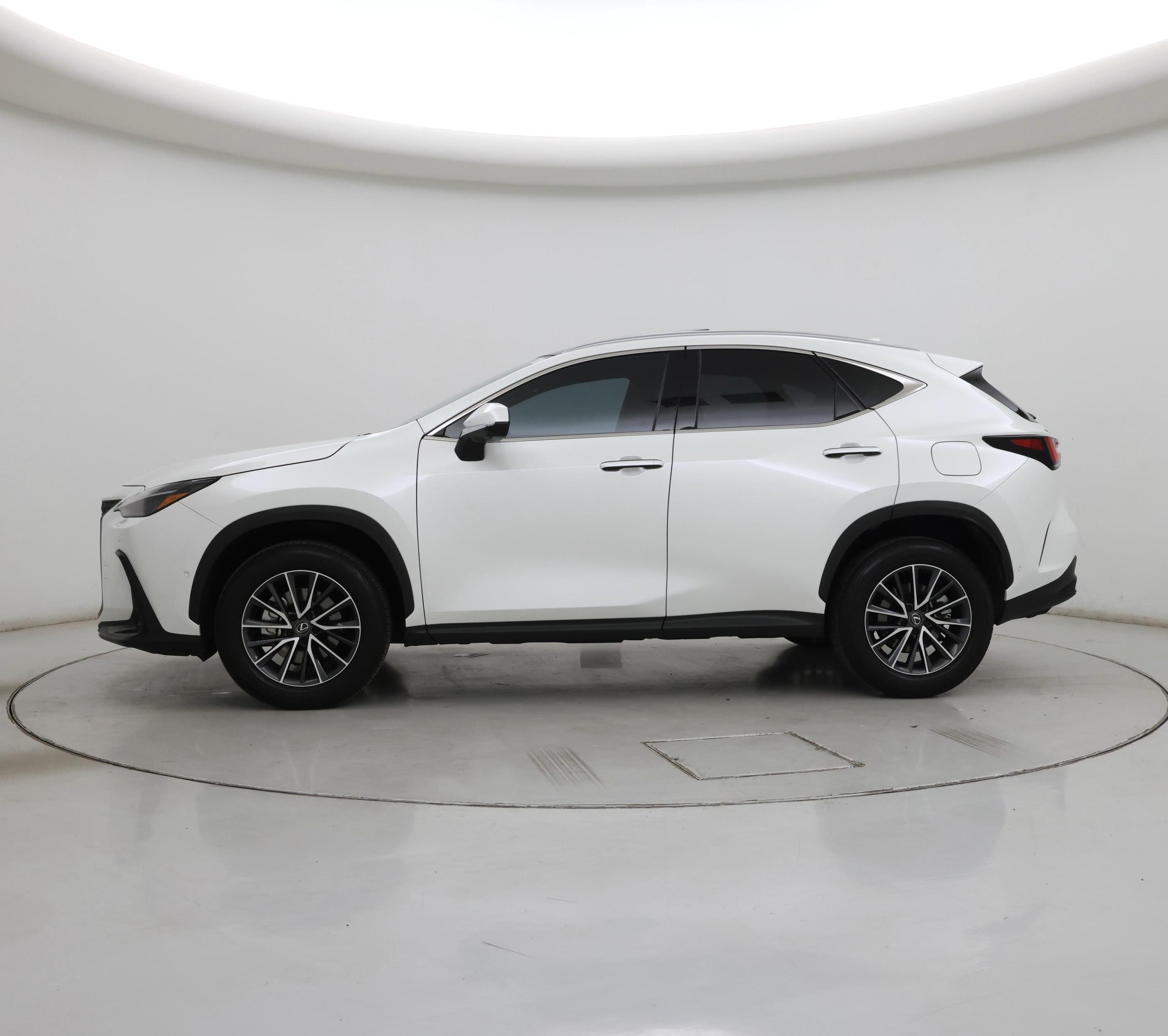 Thumbnail: 2025 Lexus NX - 3