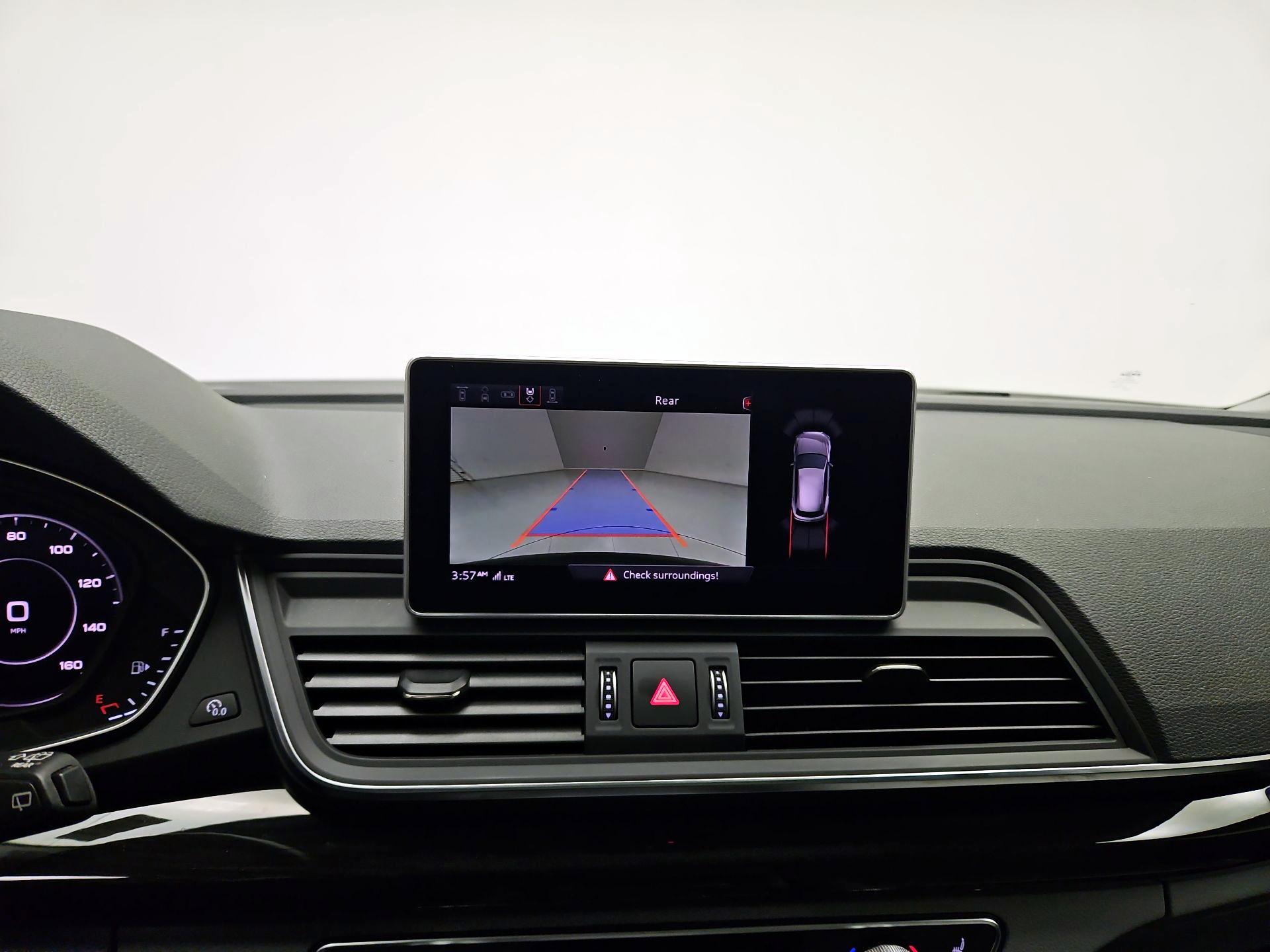 Thumbnail: 2020 Audi Q5 - 13