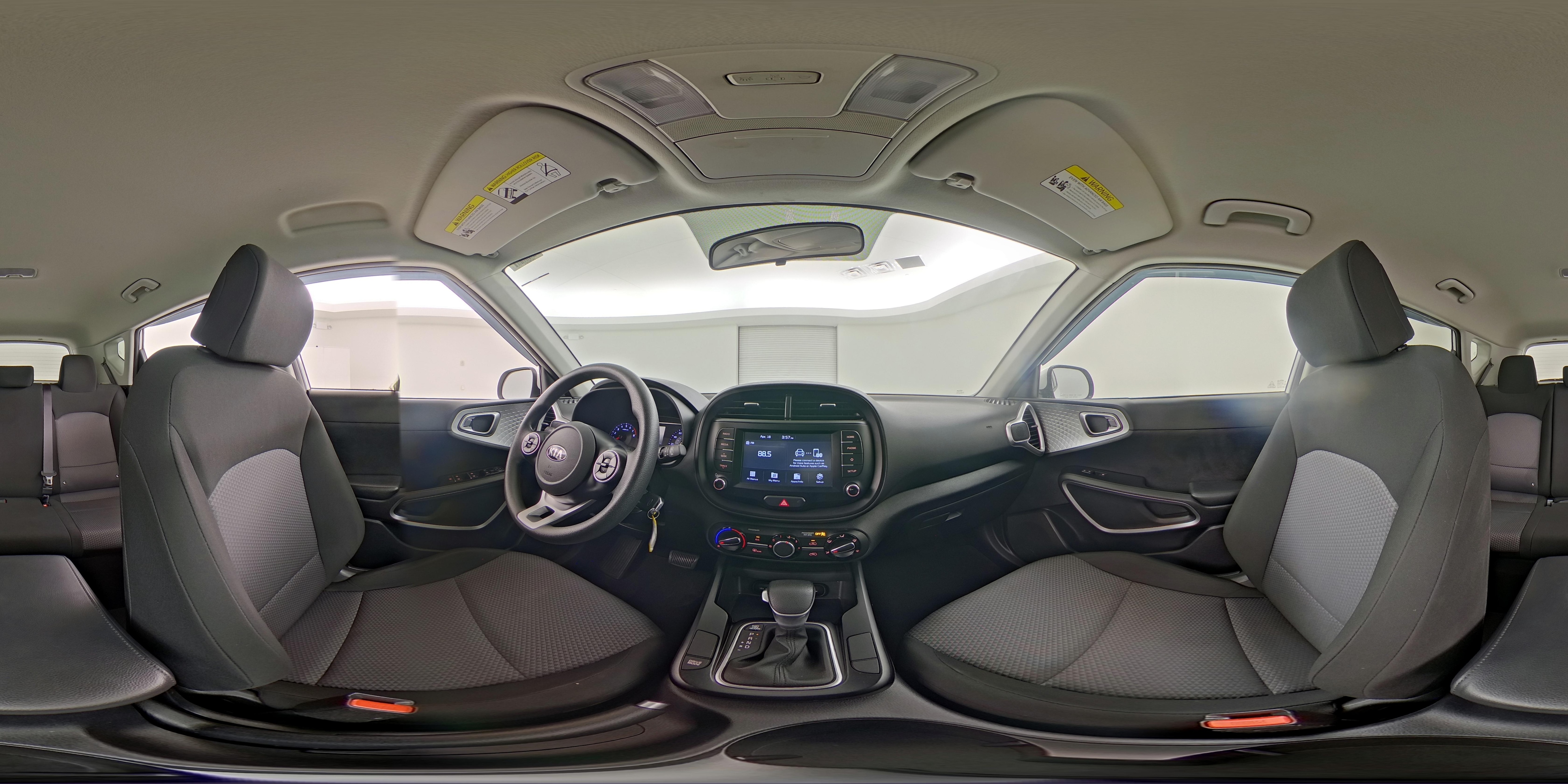 2021 Kia Soul LX - Photo 24