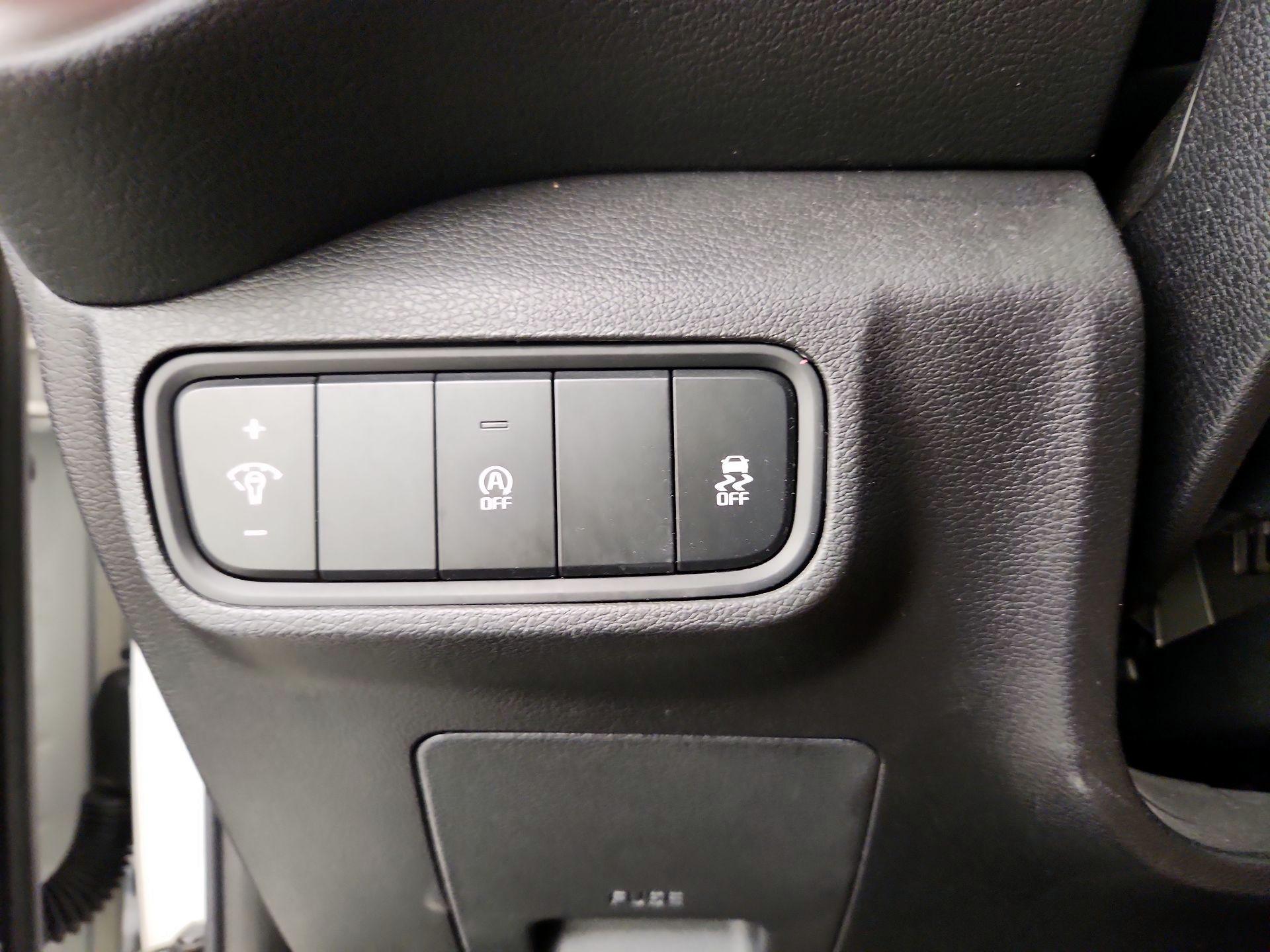 Thumbnail: 2021 Kia Soul - 13