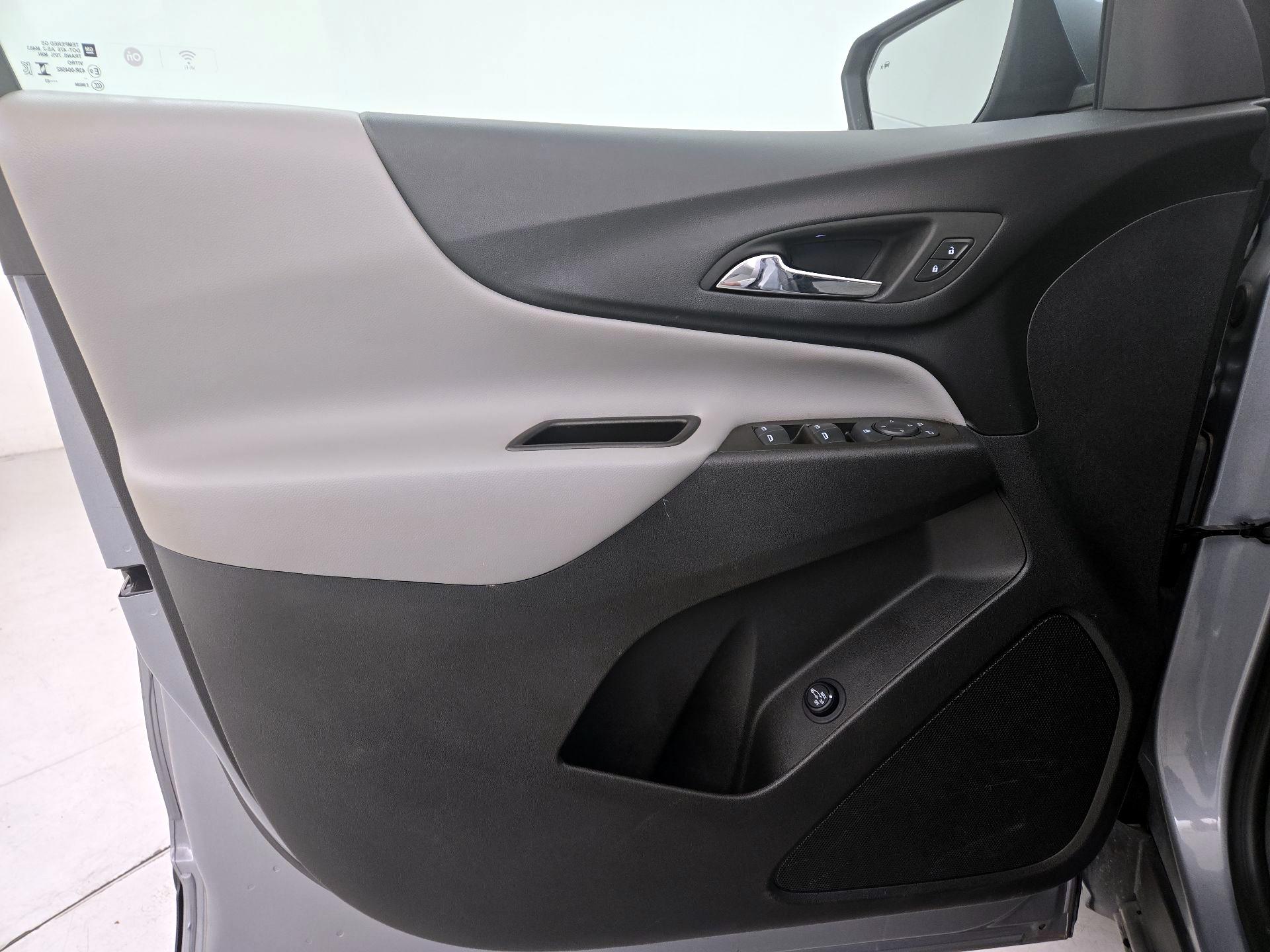 Thumbnail: 2023 Chevrolet Equinox - 12