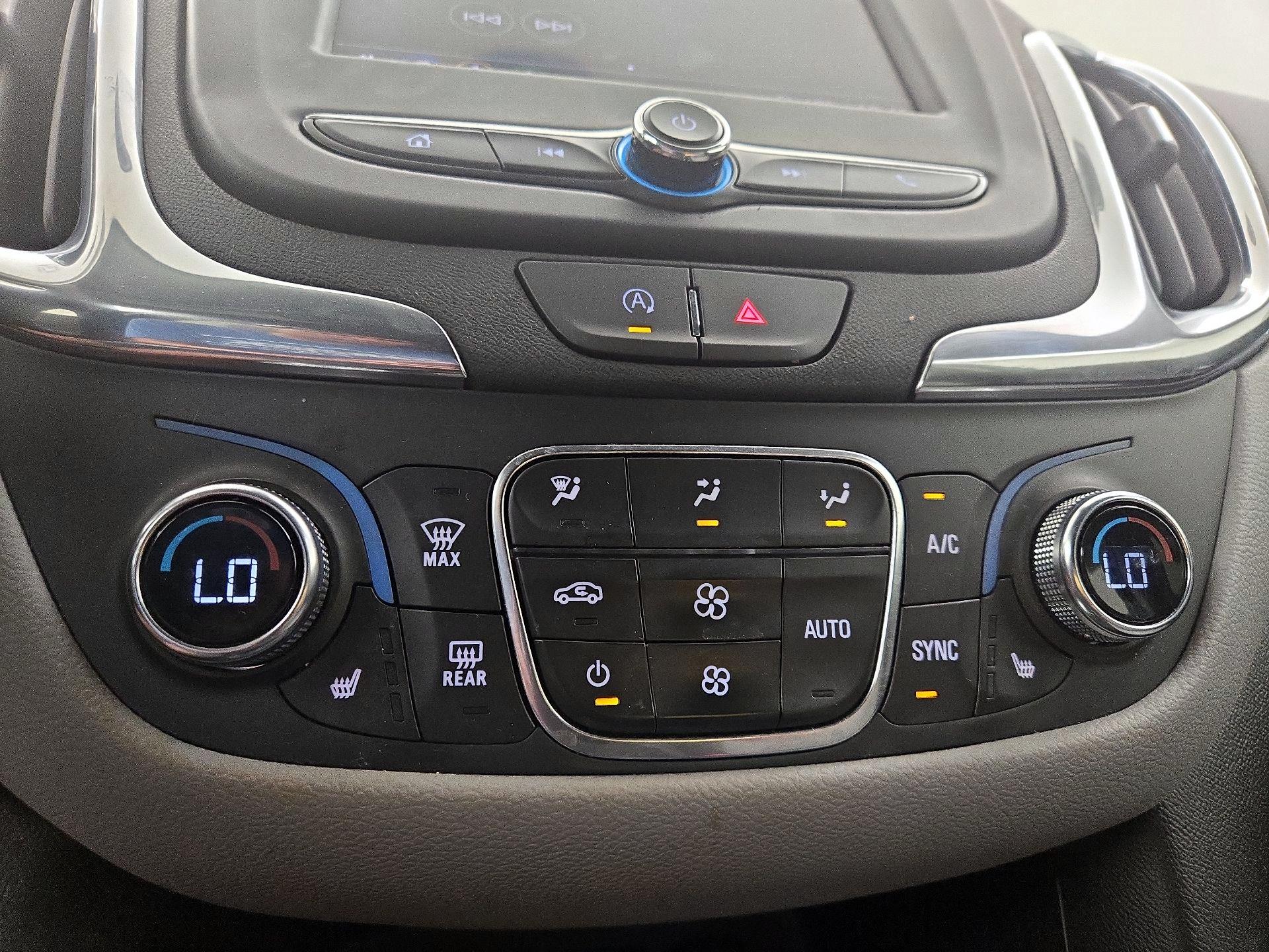 Thumbnail: 2023 Chevrolet Equinox - 16