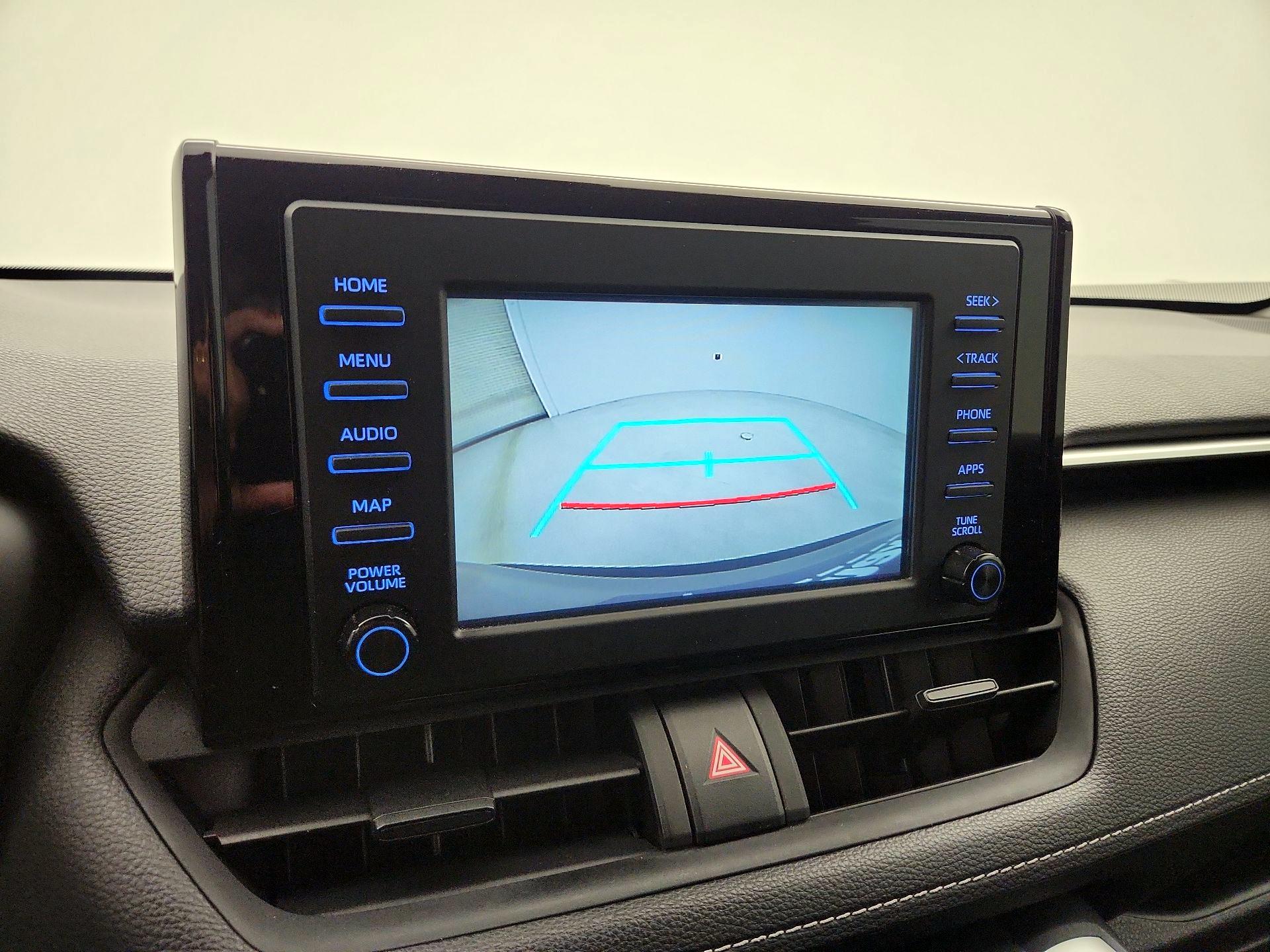 Thumbnail: 2019 Toyota RAV4 - 14