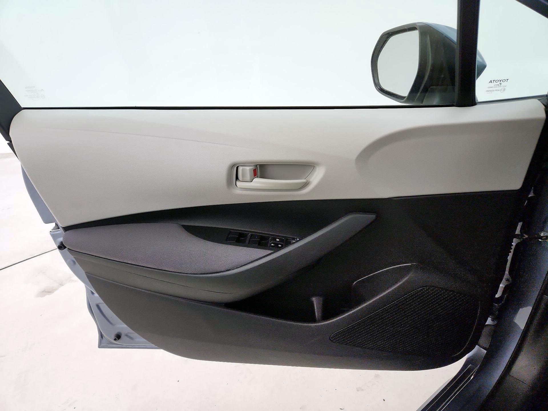 Thumbnail: 2022 Toyota Corolla - 12