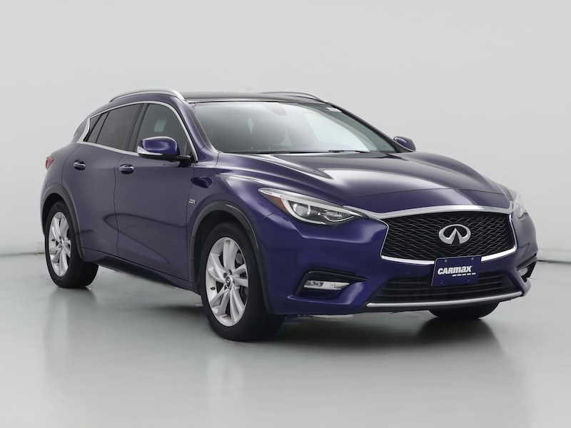 2017 INFINITI QX30 Premium -
                  Irving, TX