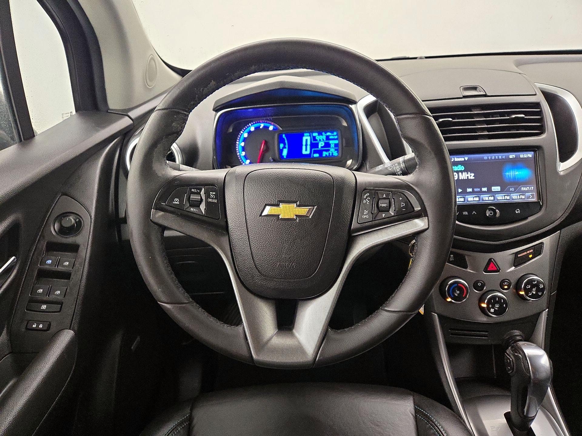 Thumbnail: 2015 Chevrolet Trax - 10
