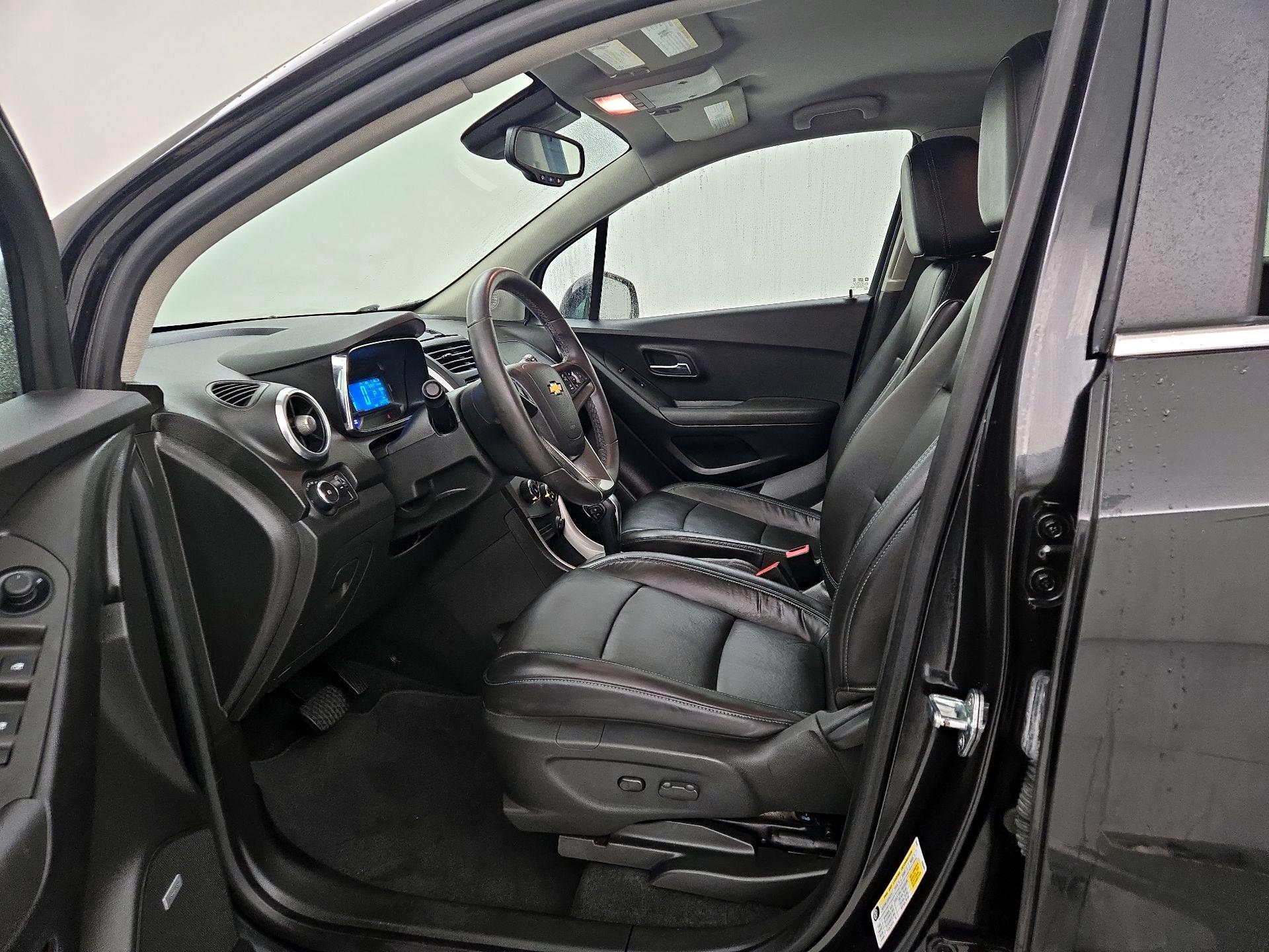 Thumbnail: 2015 Chevrolet Trax - 11