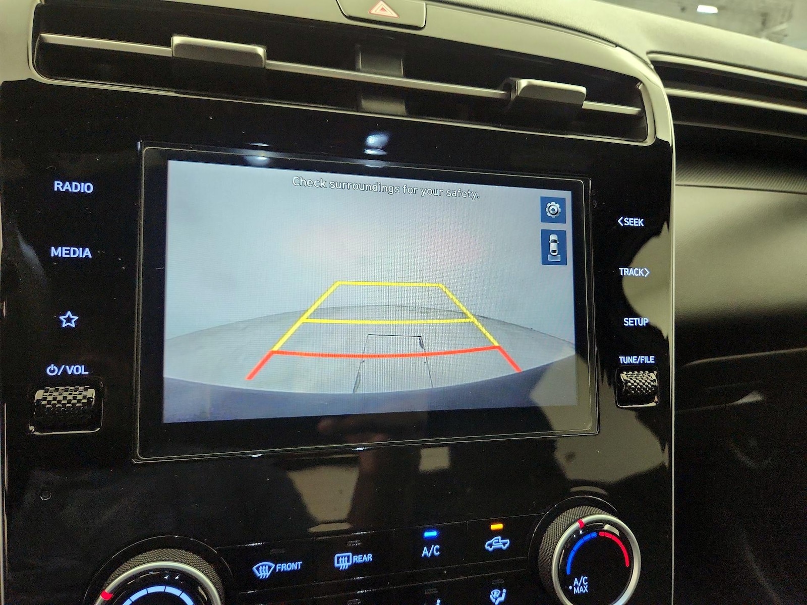 2023 Hyundai Santa Cruz SEL - Photo 15