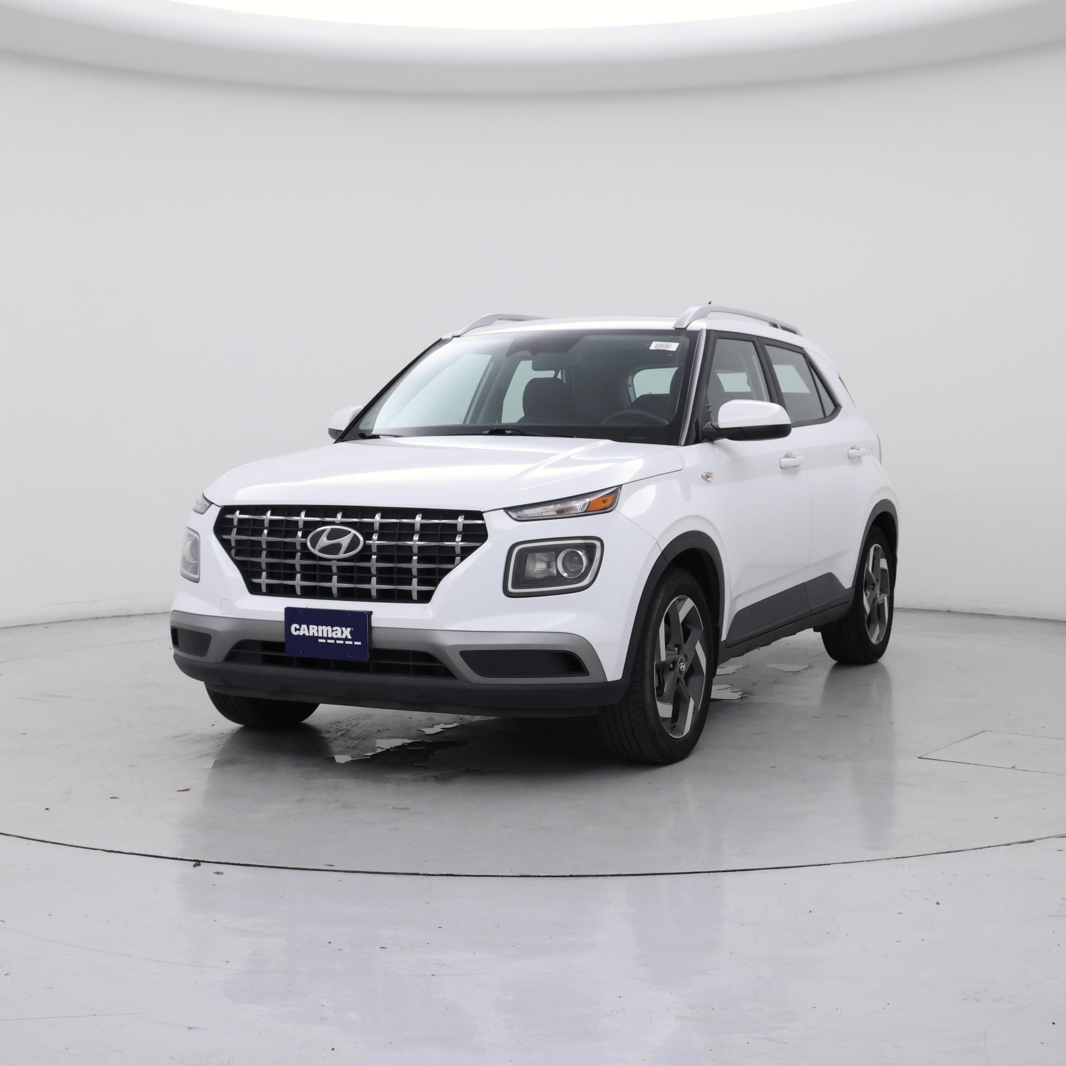 Thumbnail: 2023 Hyundai Venue - 4
