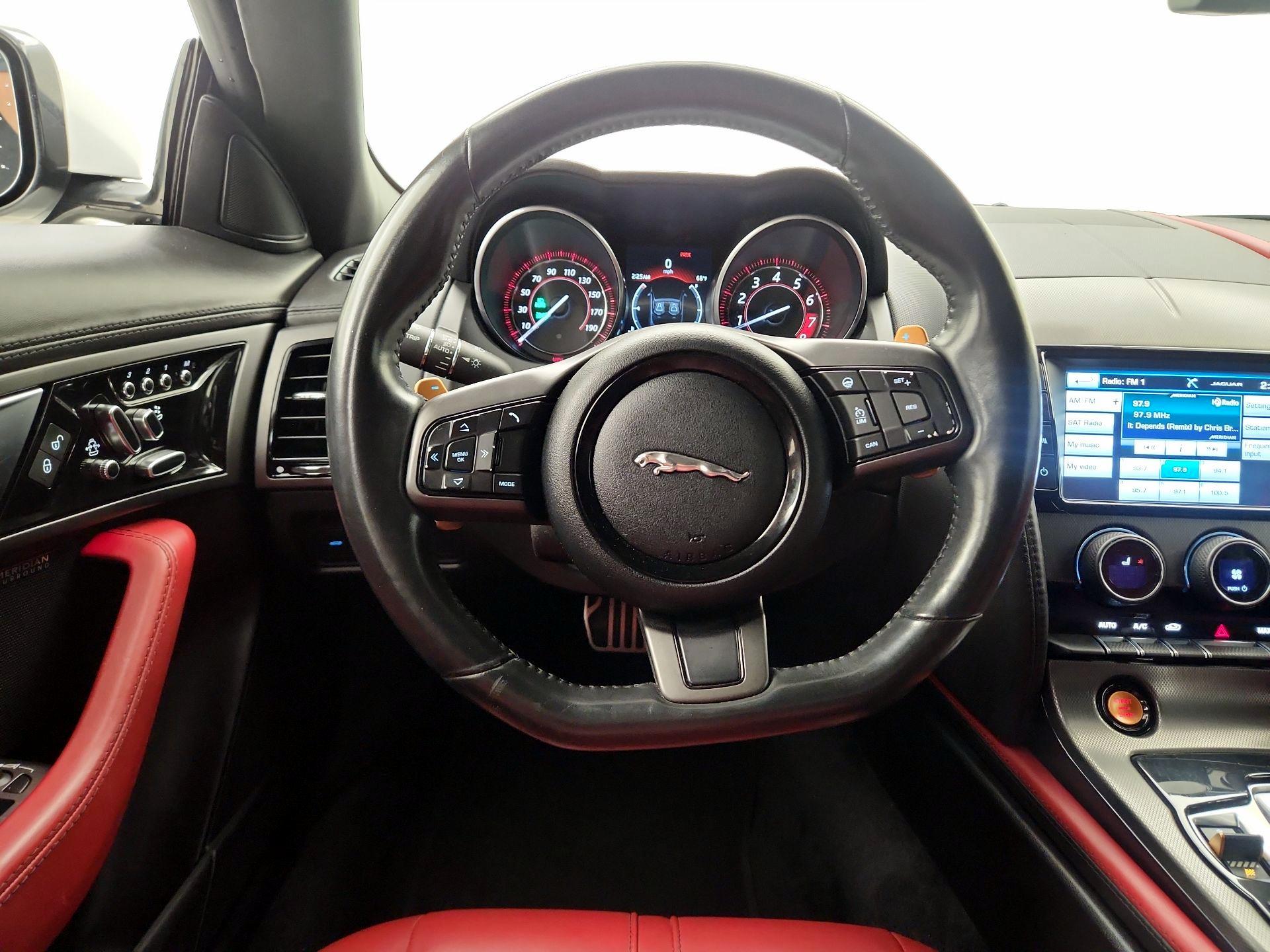 Thumbnail: 2017 Jaguar F-Type - 10