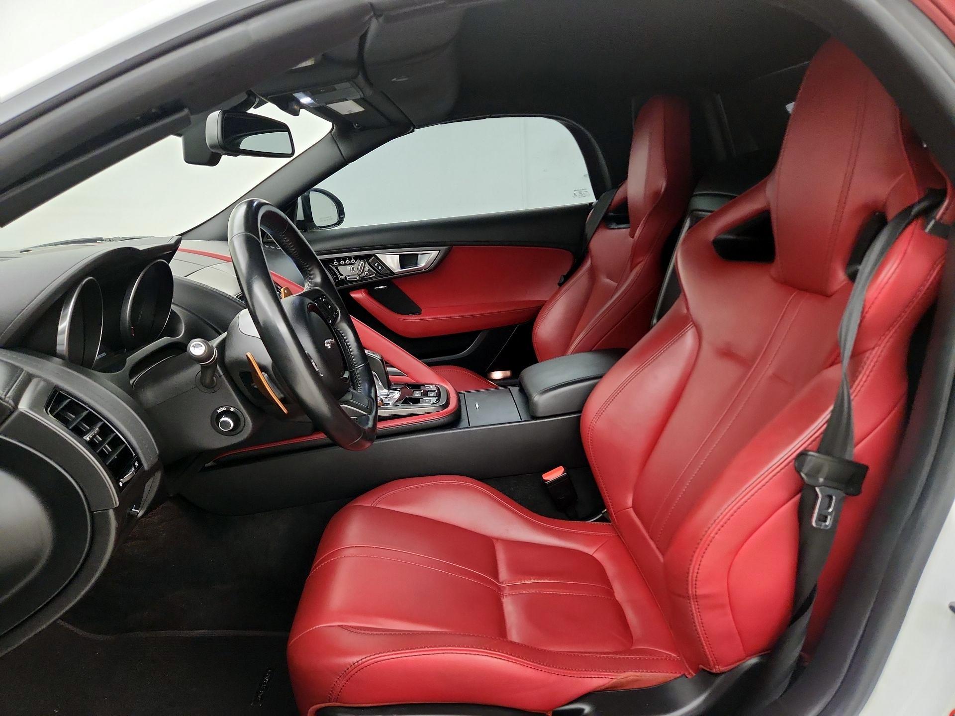 Thumbnail: 2017 Jaguar F-Type - 11