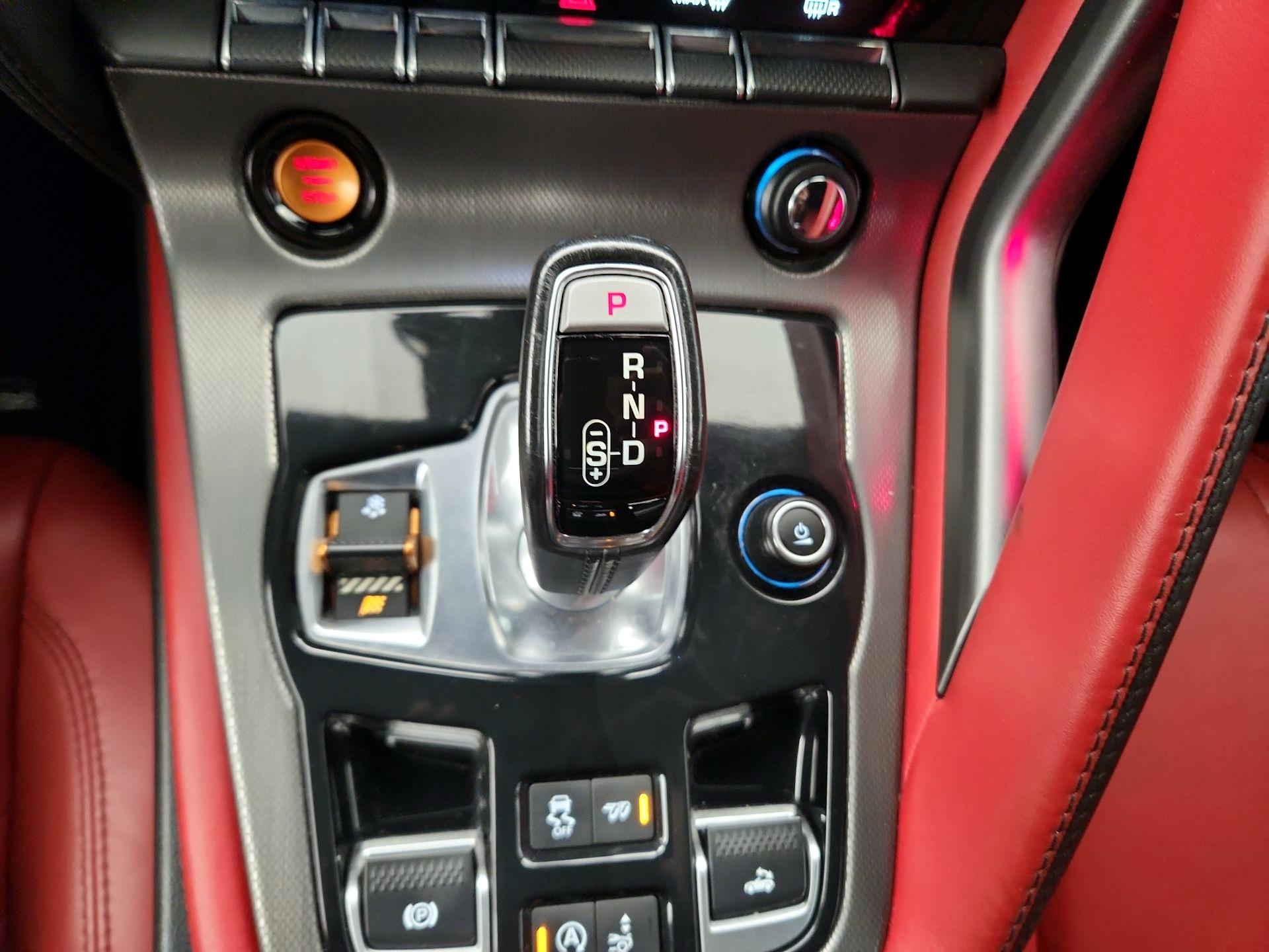 Thumbnail: 2017 Jaguar F-Type - 17