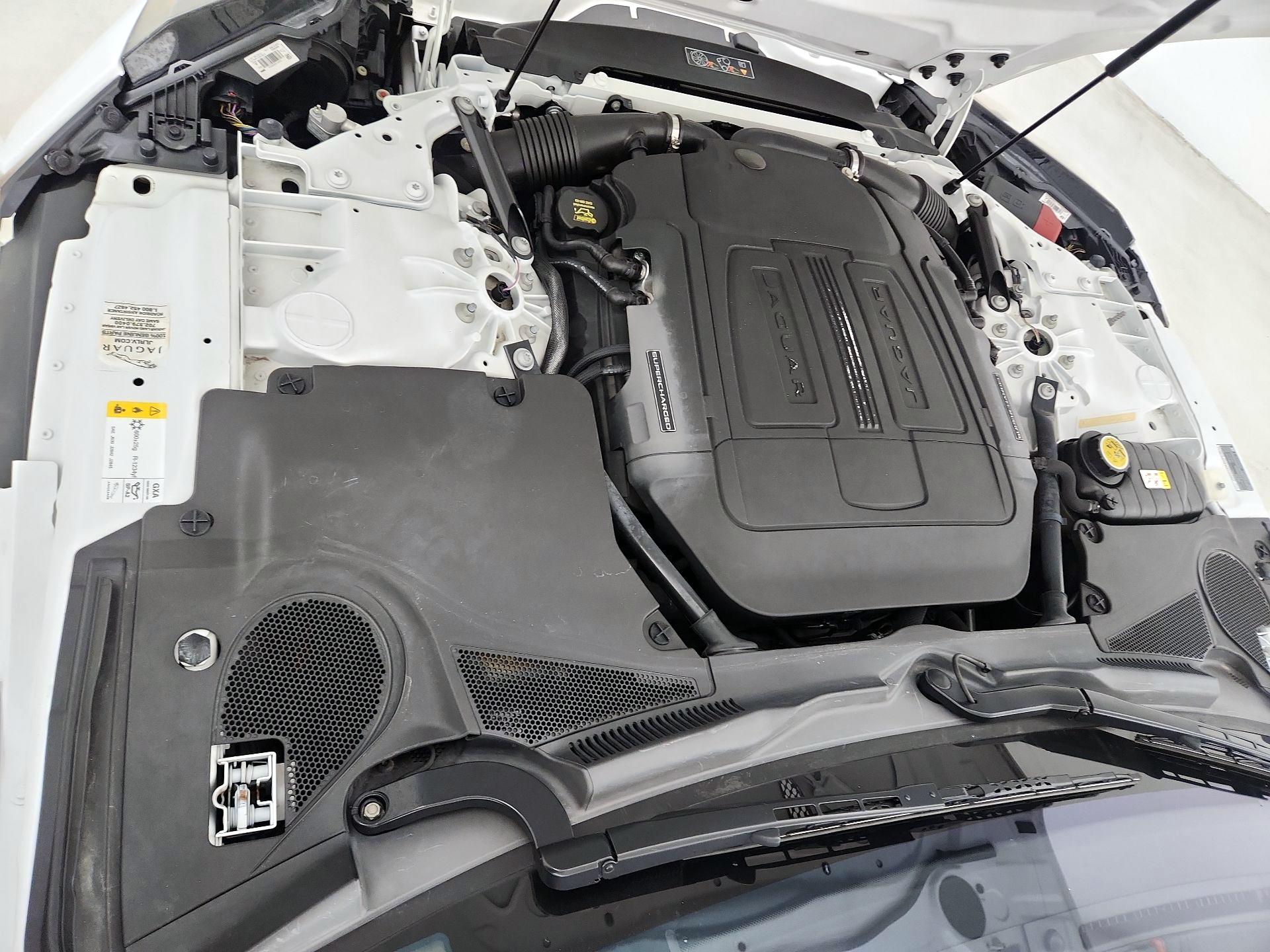 Thumbnail: 2017 Jaguar F-Type - 20