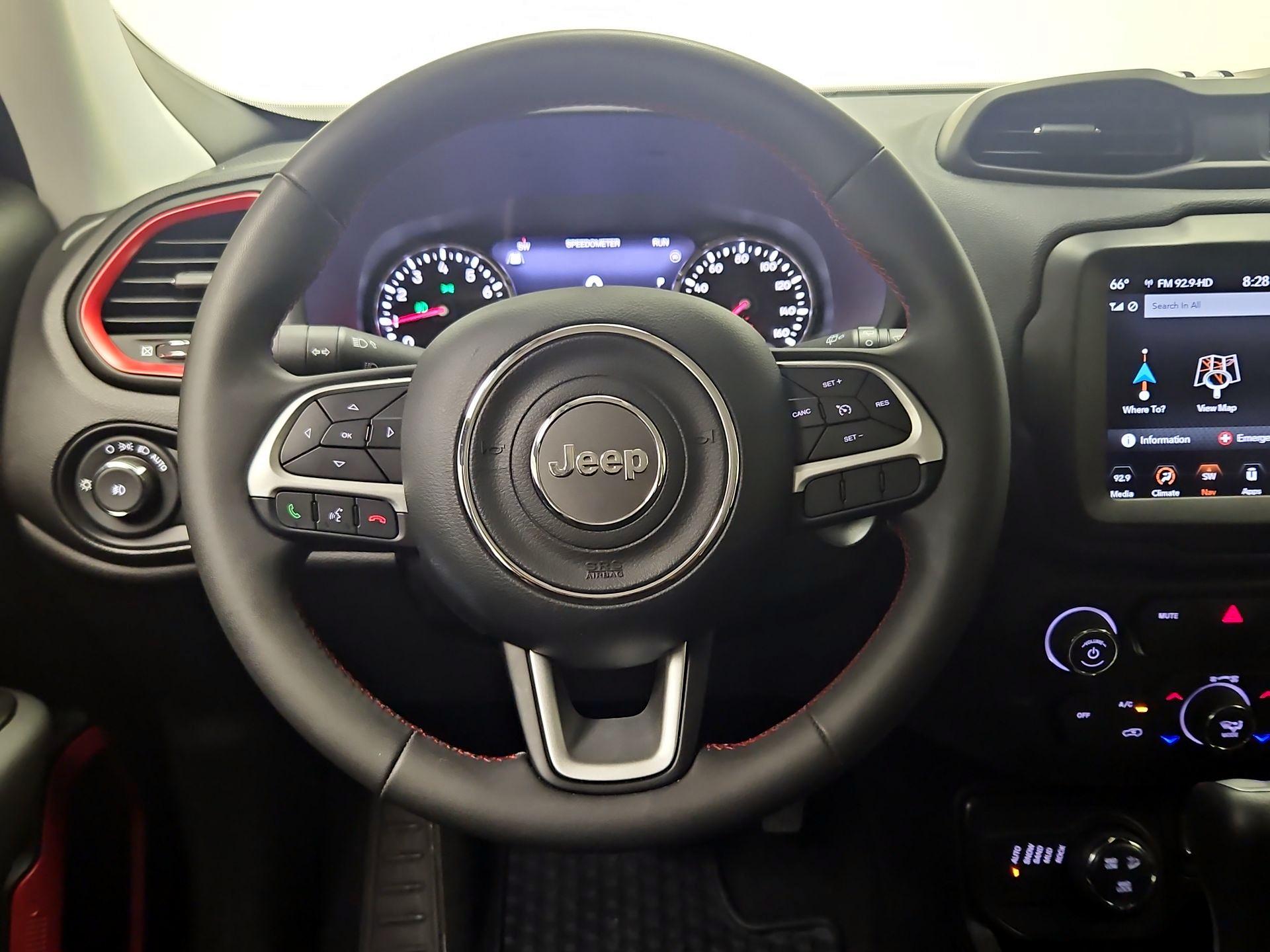 Thumbnail: 2023 Jeep Renegade - 10