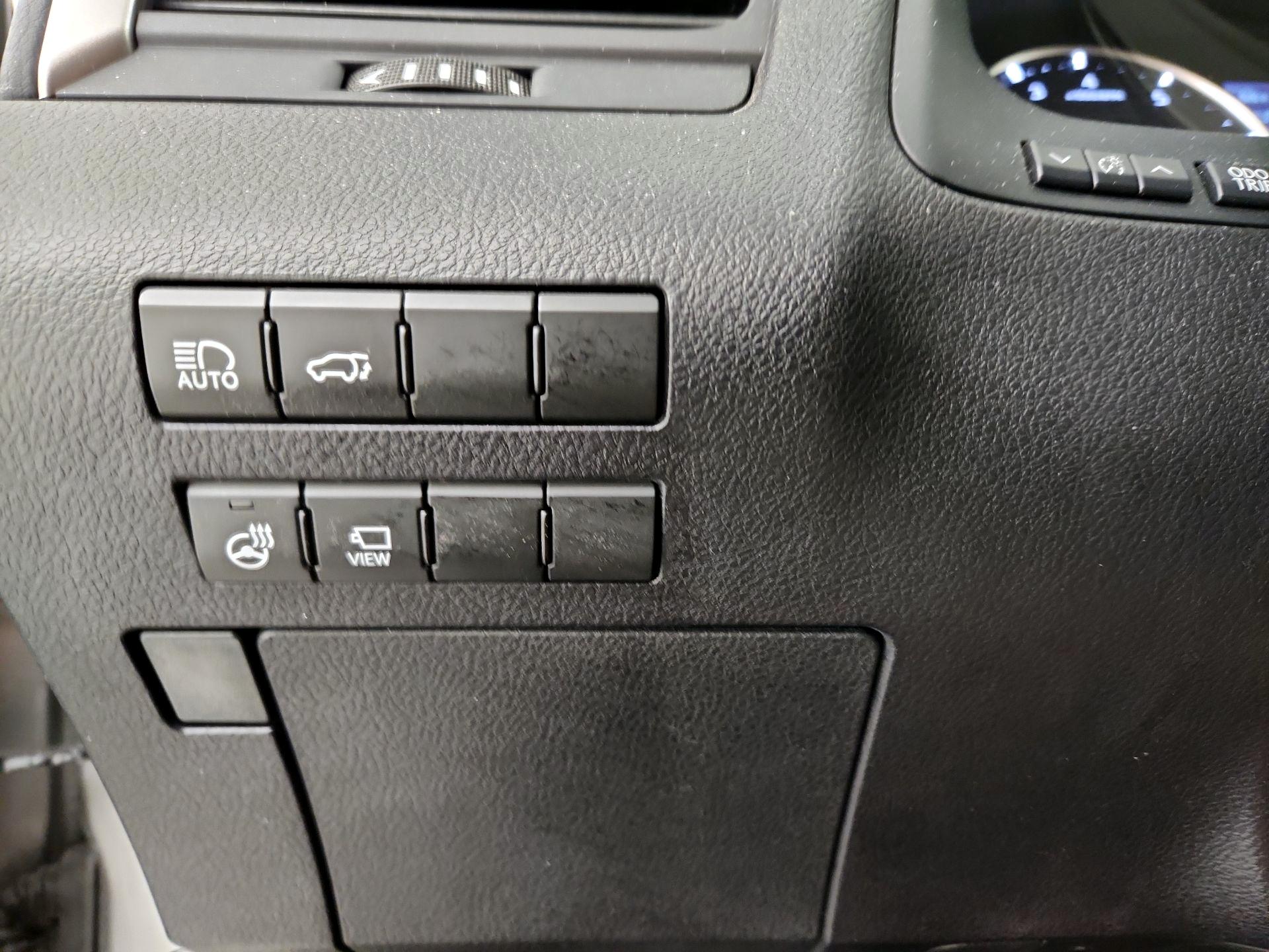 Thumbnail: 2021 Lexus RX - 13
