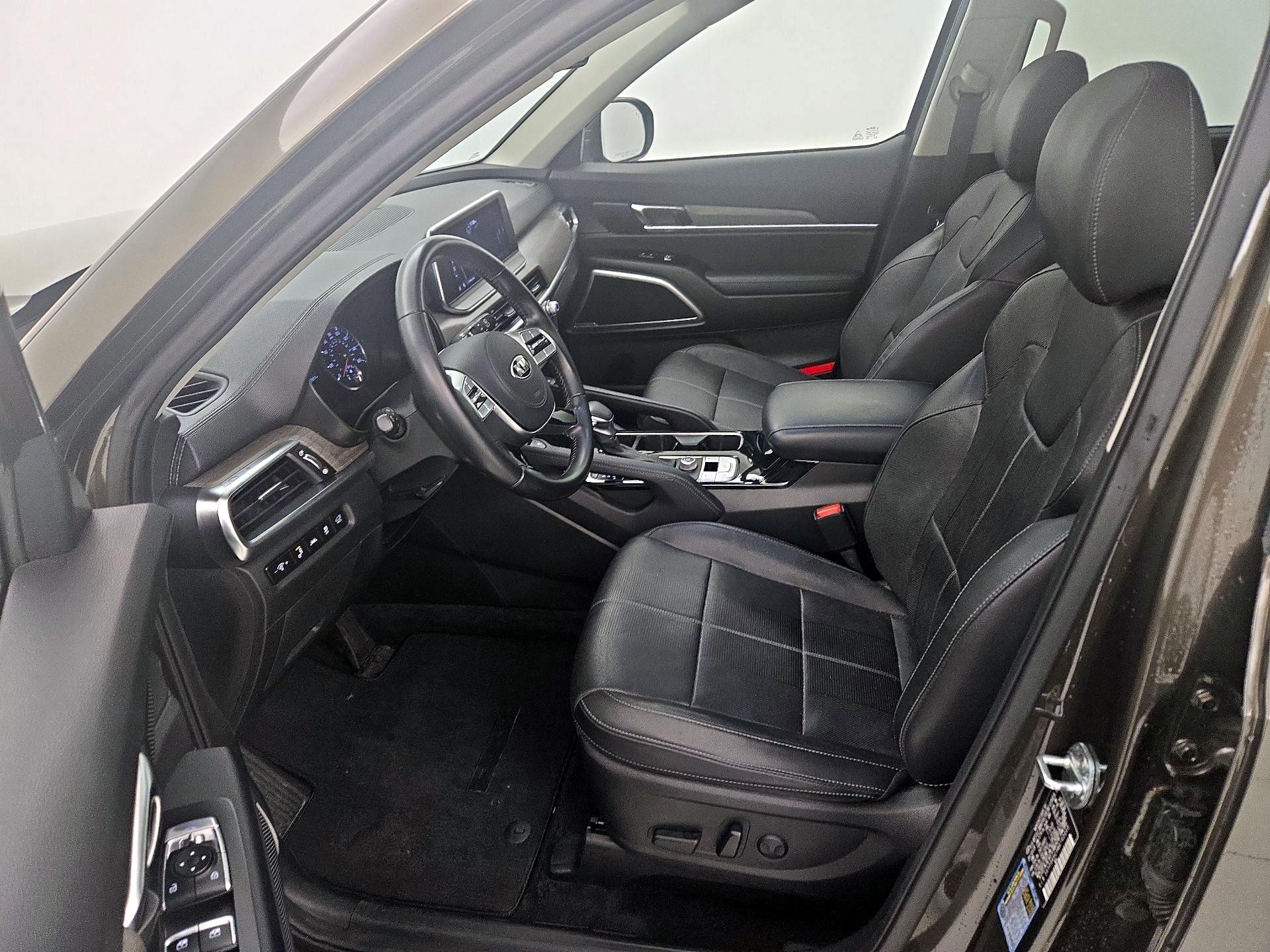 Thumbnail: 2021 Kia Telluride - 11