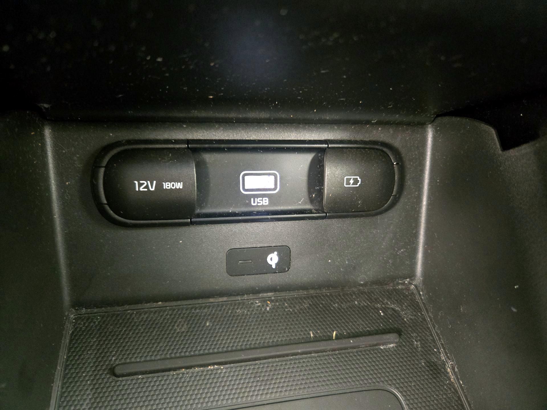 Thumbnail: 2021 Kia Telluride - 19