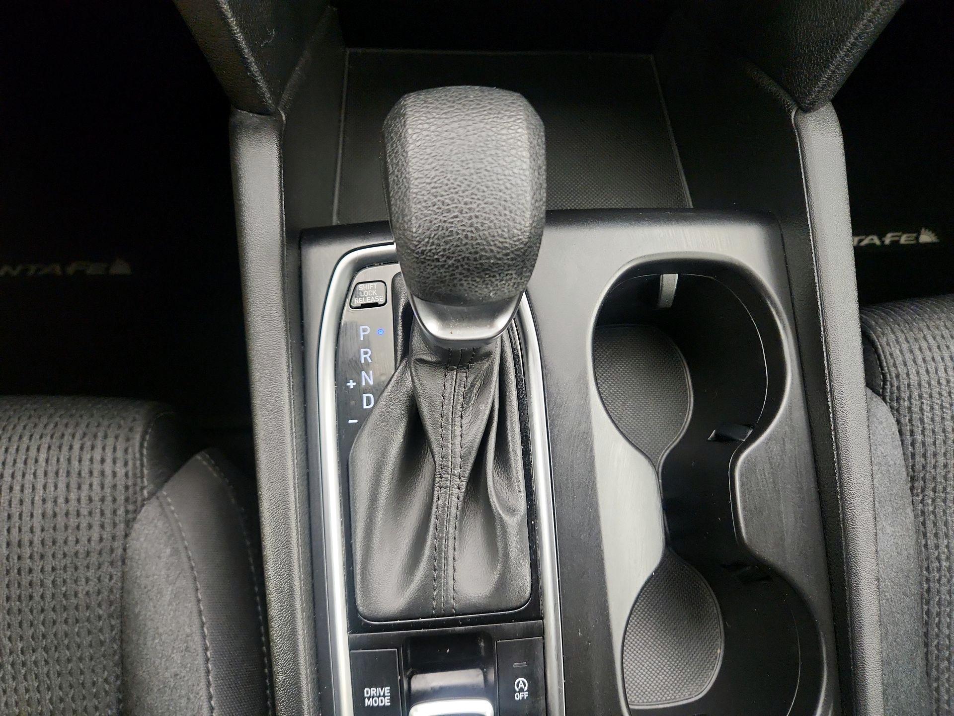 Thumbnail: 2019 Hyundai Santa Fe - 17