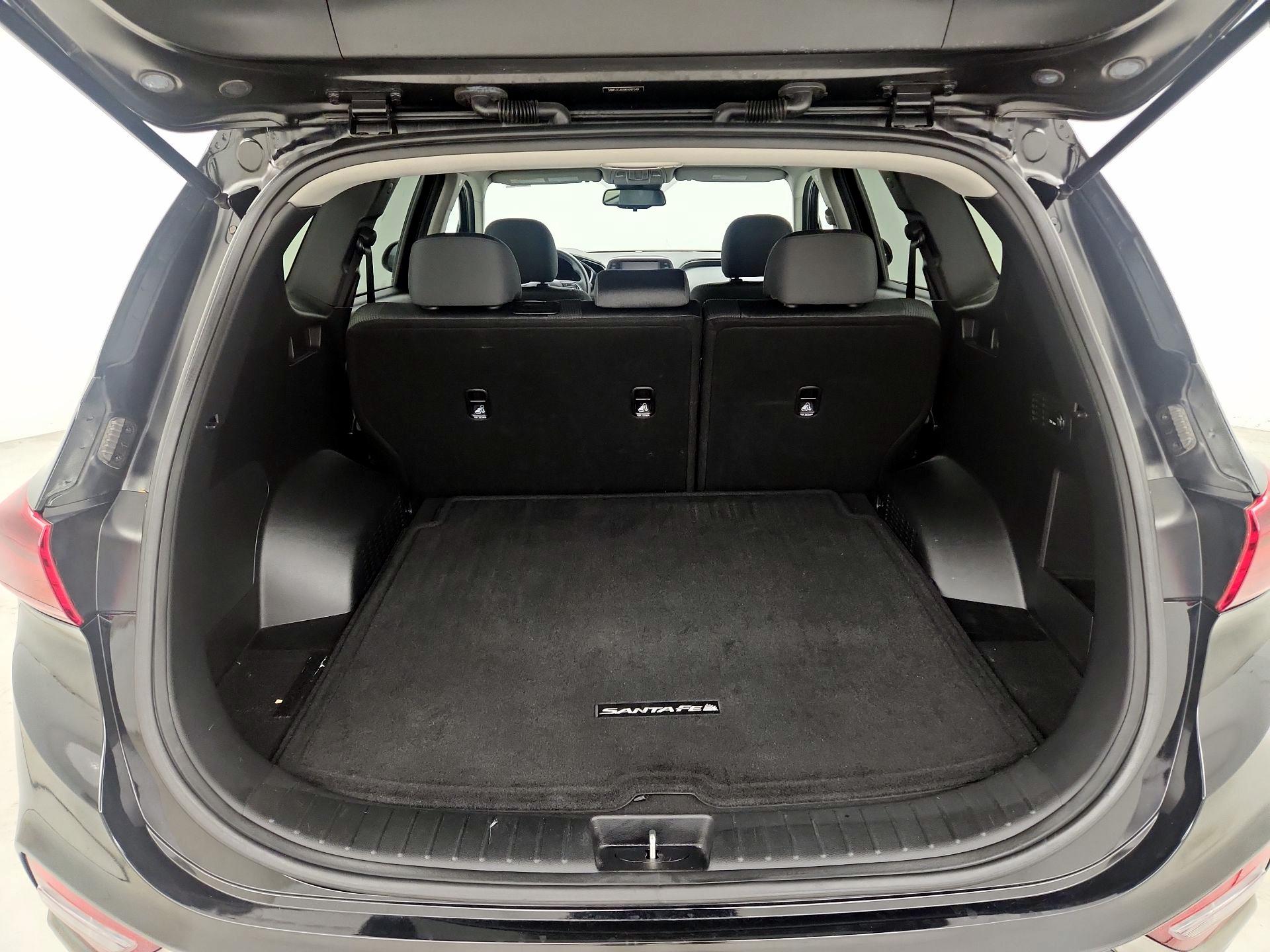 Thumbnail: 2019 Hyundai Santa Fe - 20