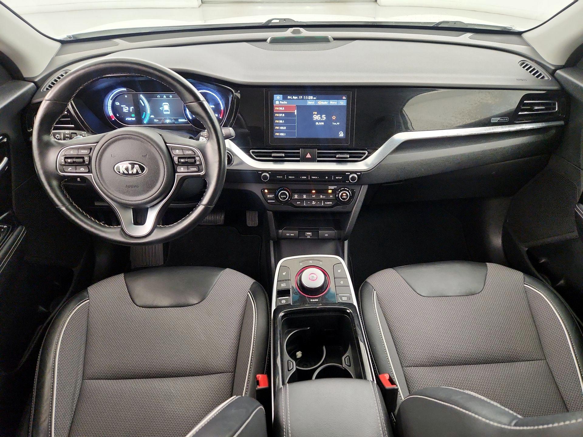 Thumbnail: 2020 Kia Niro - 9