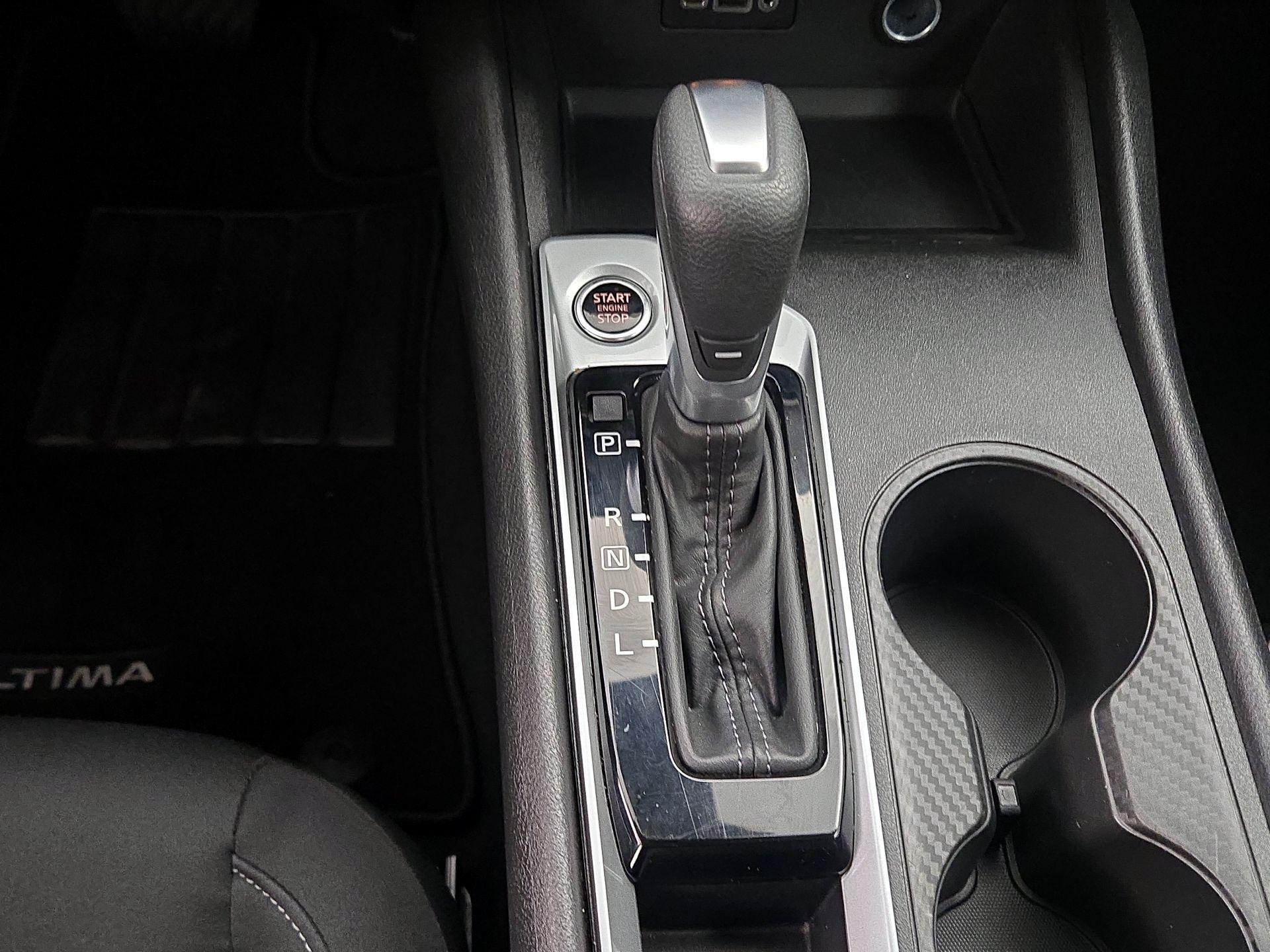 Thumbnail: 2025 Nissan Altima - 17