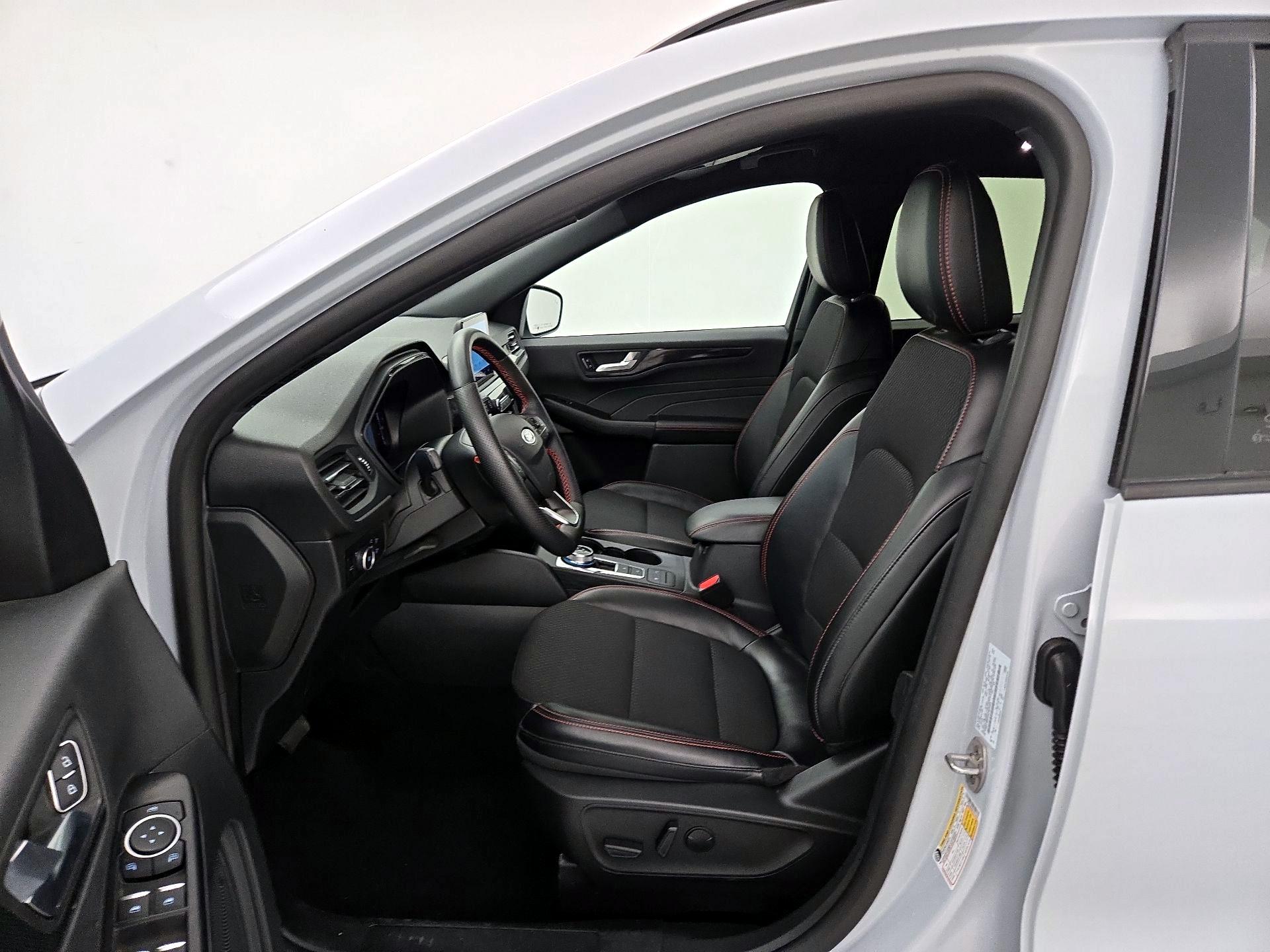 Thumbnail: 2025 Ford Escape - 11