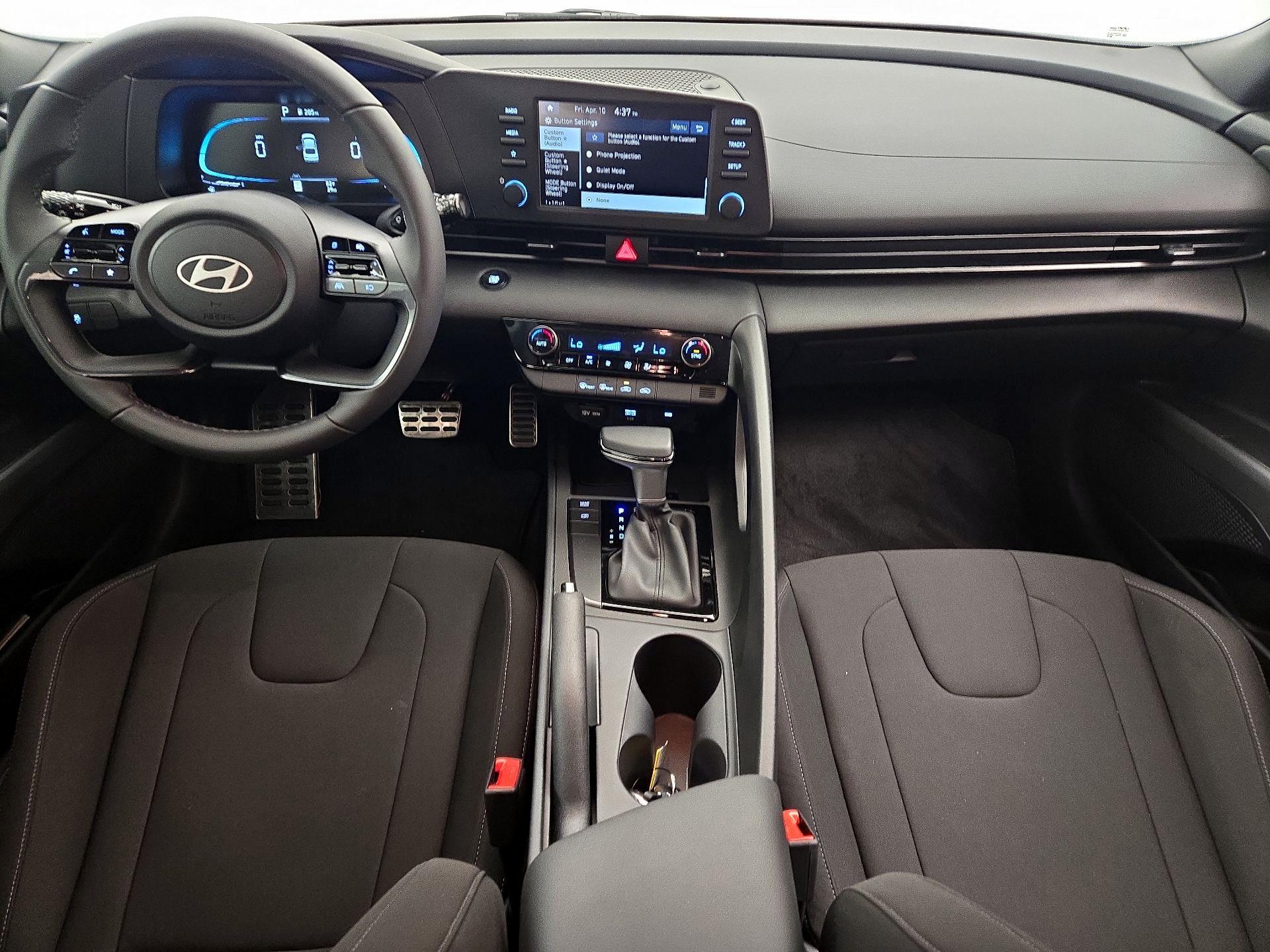 Thumbnail: 2025 Hyundai Elantra - 9