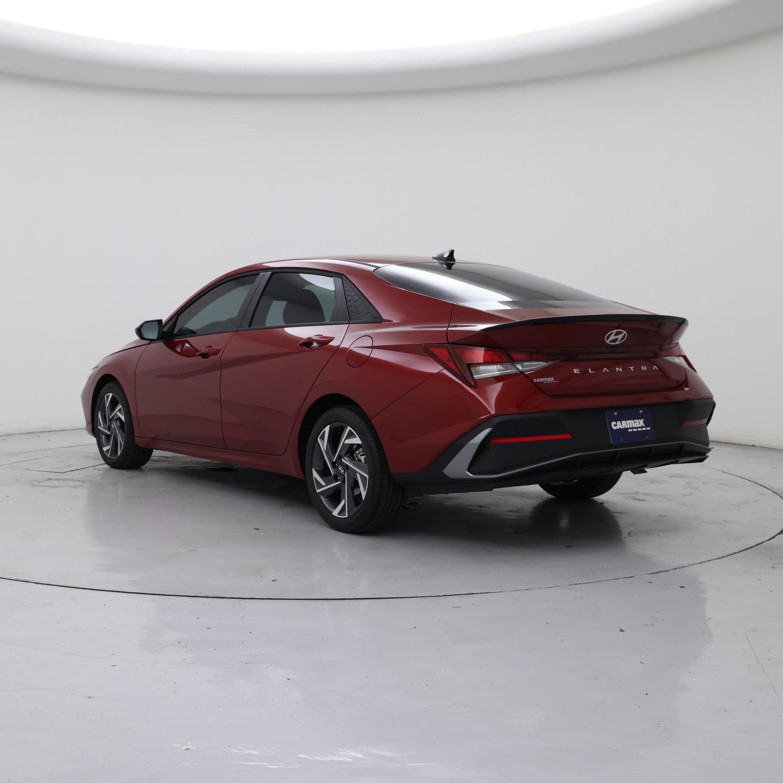 Thumbnail: 2025 Hyundai Elantra - 2