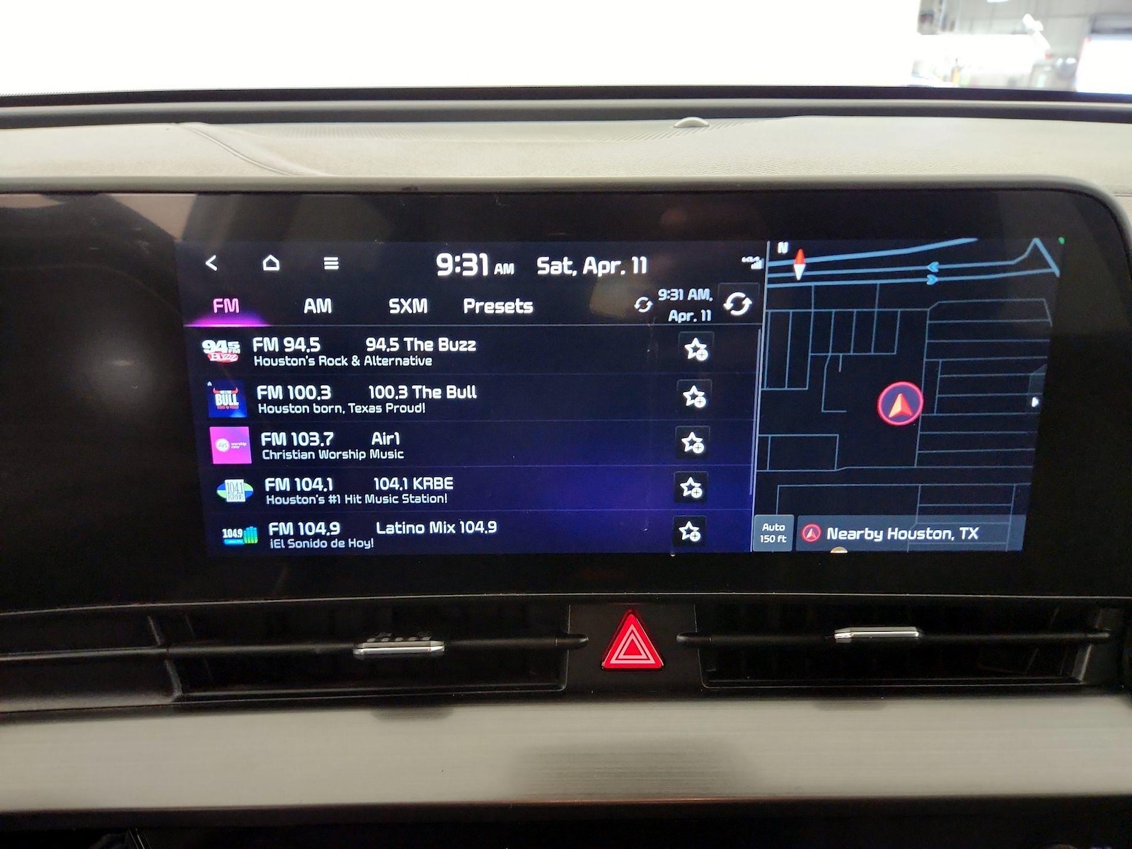 2023 Kia Sportage EX - Photo 17