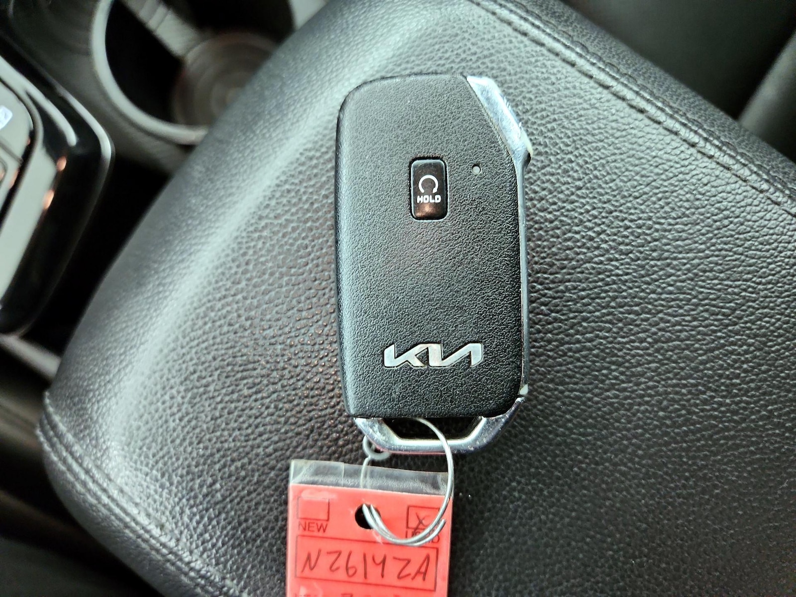 2023 Kia Sportage EX - Photo 24