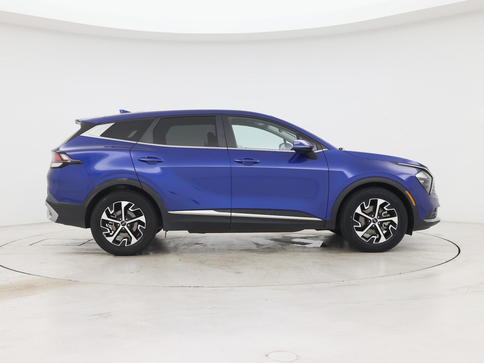 2023 Kia Sportage EX - Photo 8