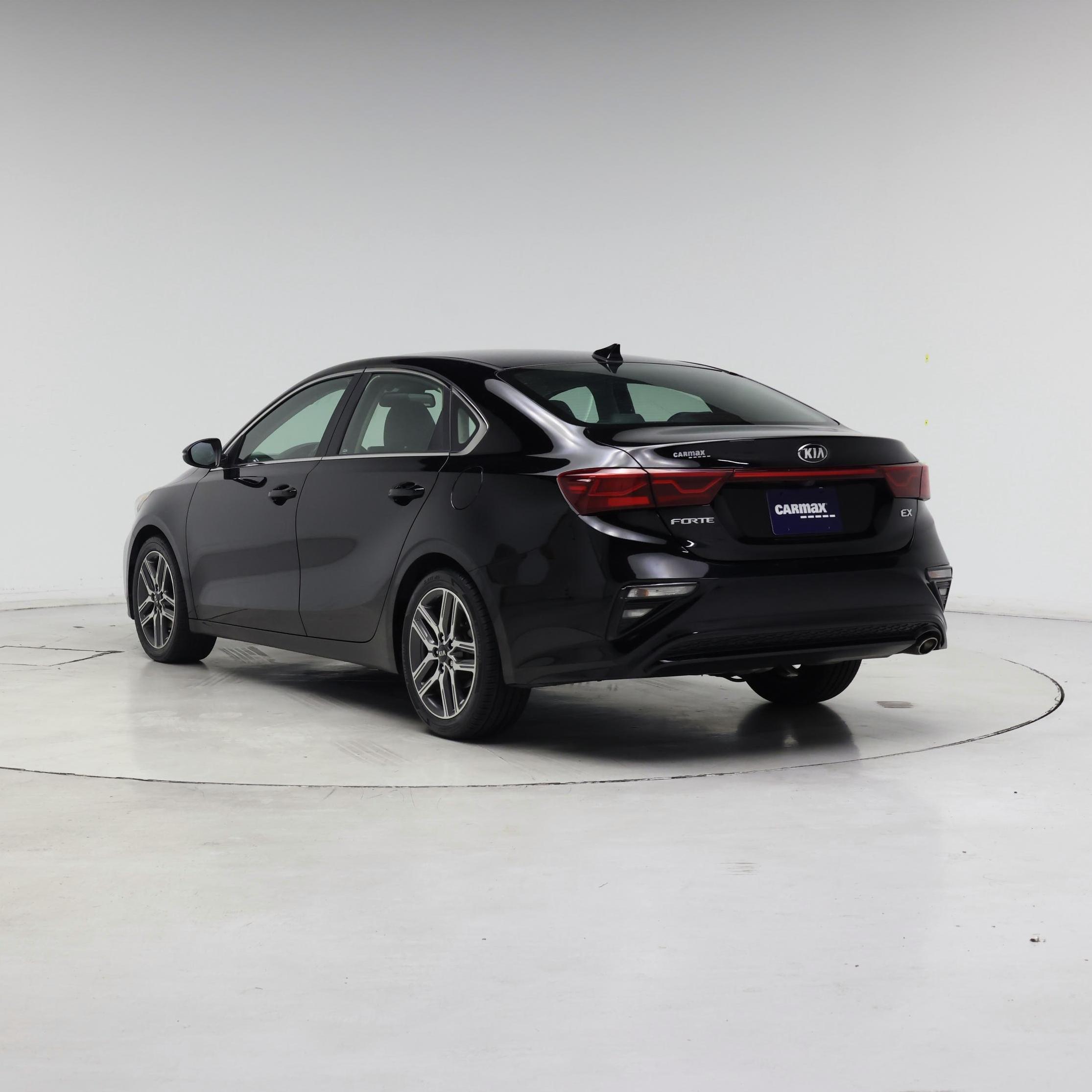 Thumbnail: 2021 Kia Forte - 2