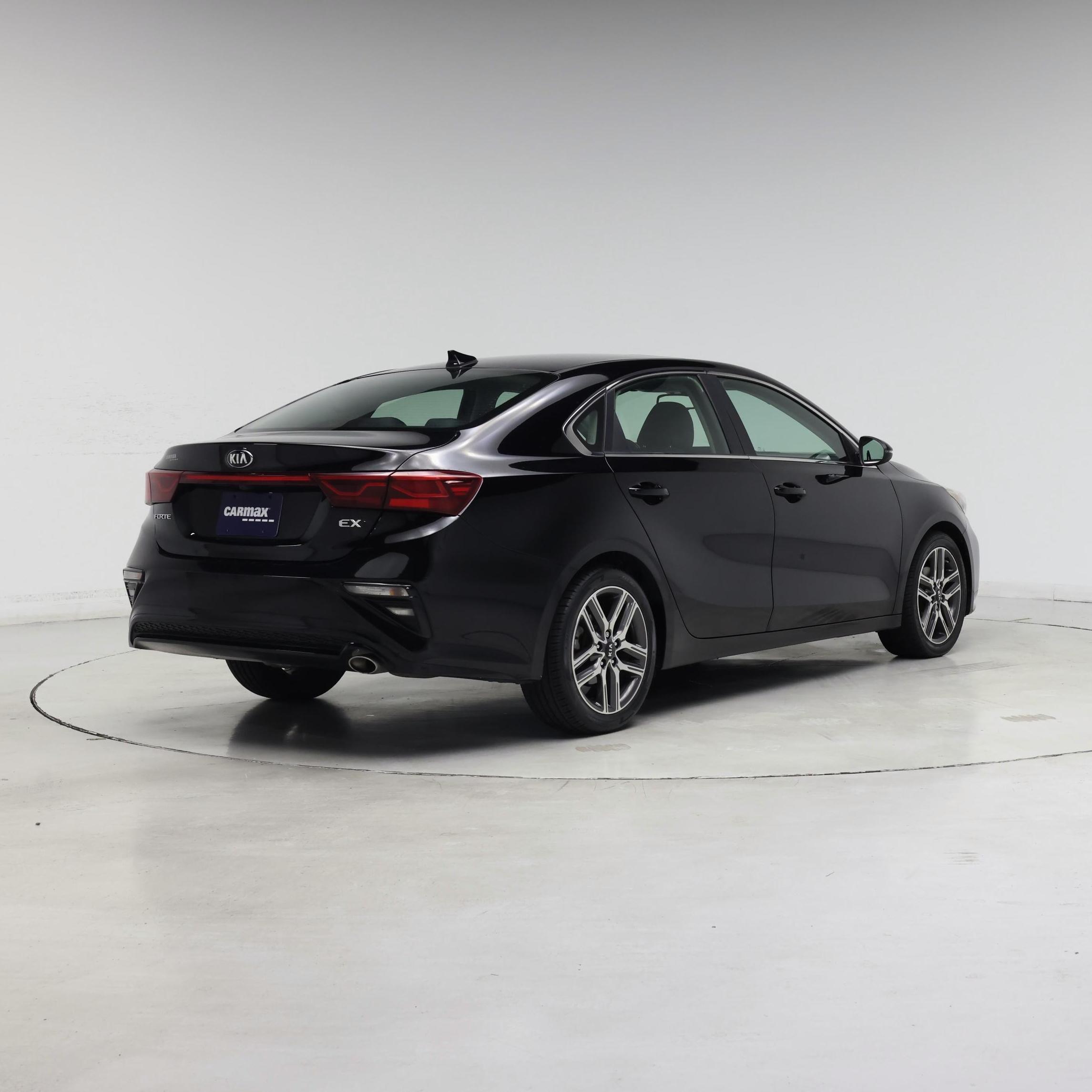 Thumbnail: 2021 Kia Forte - 8