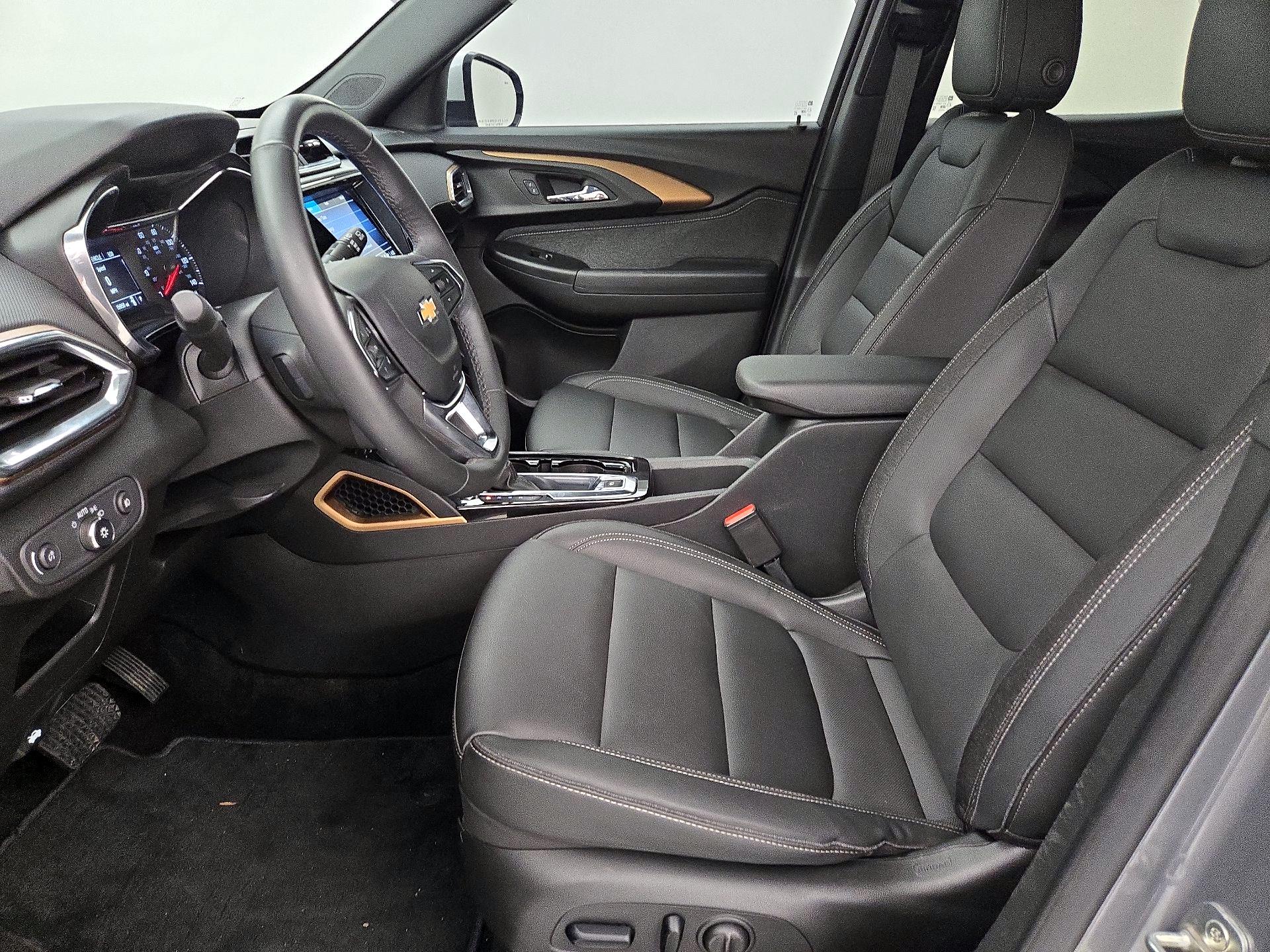 Thumbnail: 2023 Chevrolet TrailBlazer - 11