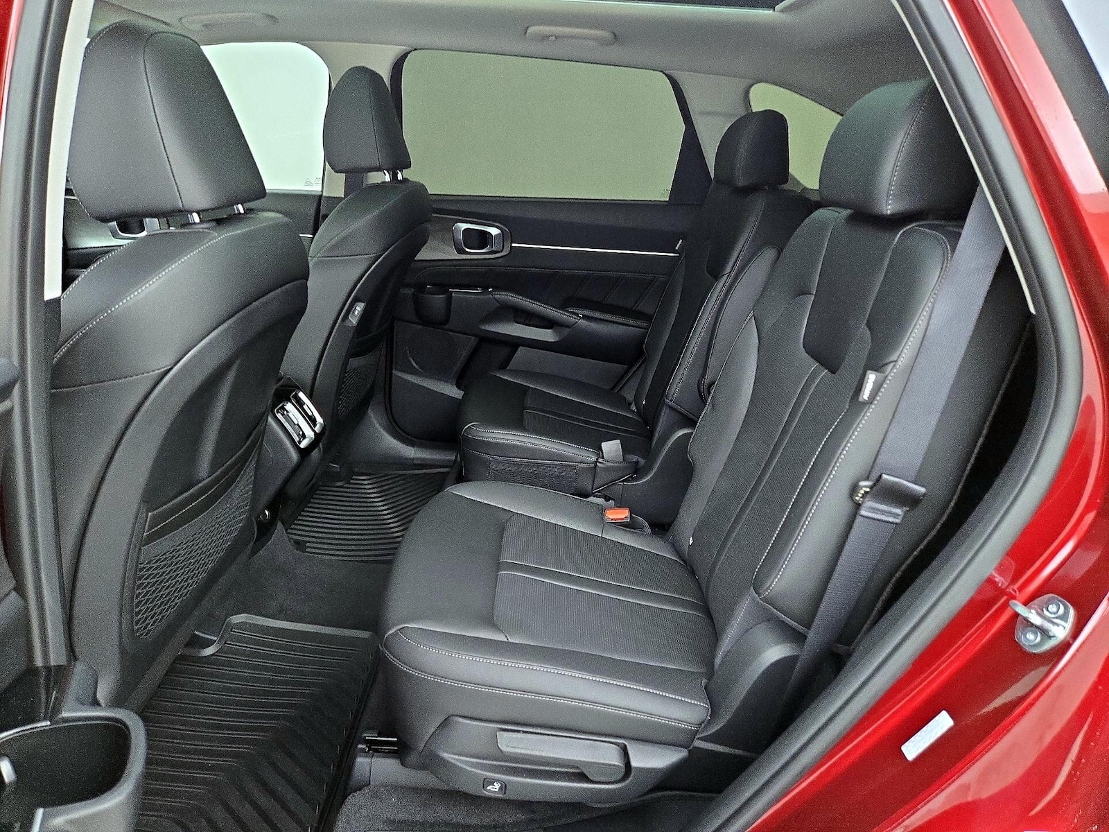 2025 Kia Sorento X-Line SX - Photo 22