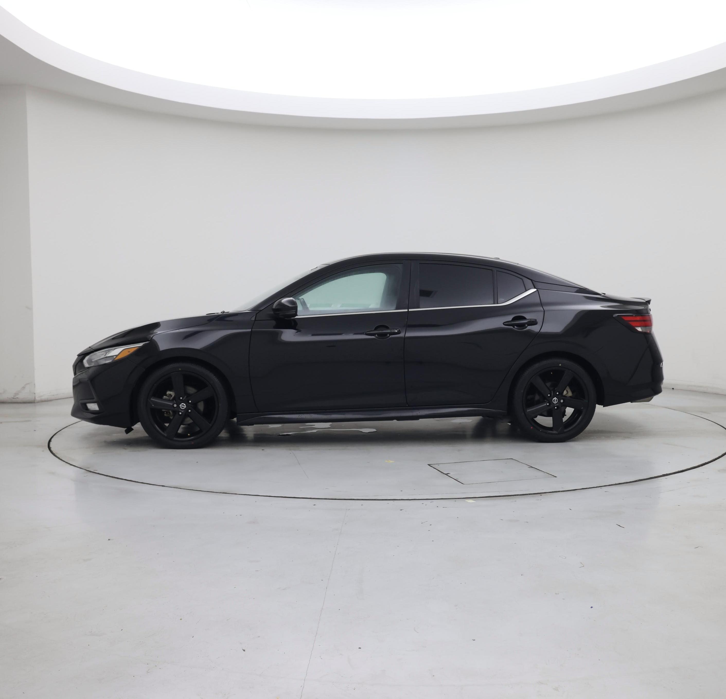 Thumbnail: 2022 Nissan Sentra - 3