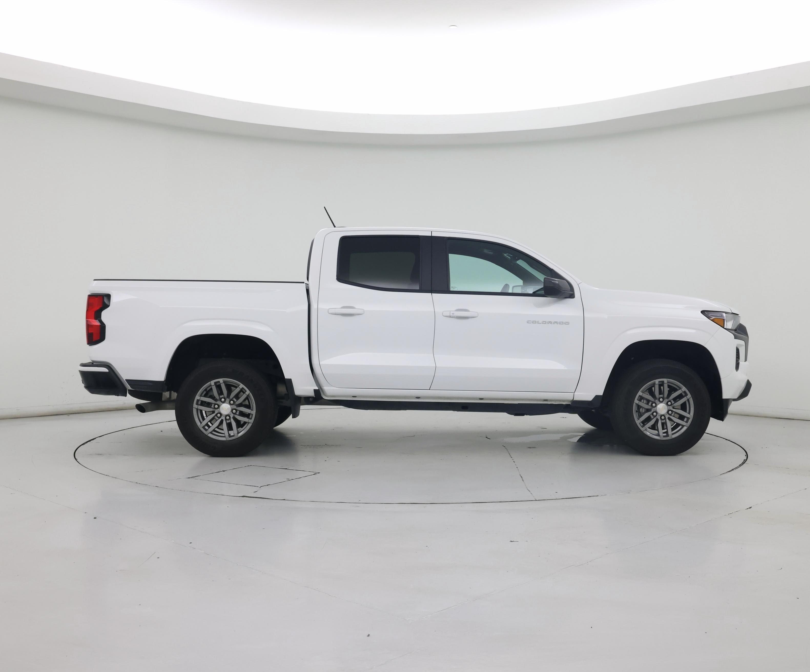 Thumbnail: 2024 Chevrolet Colorado - 7