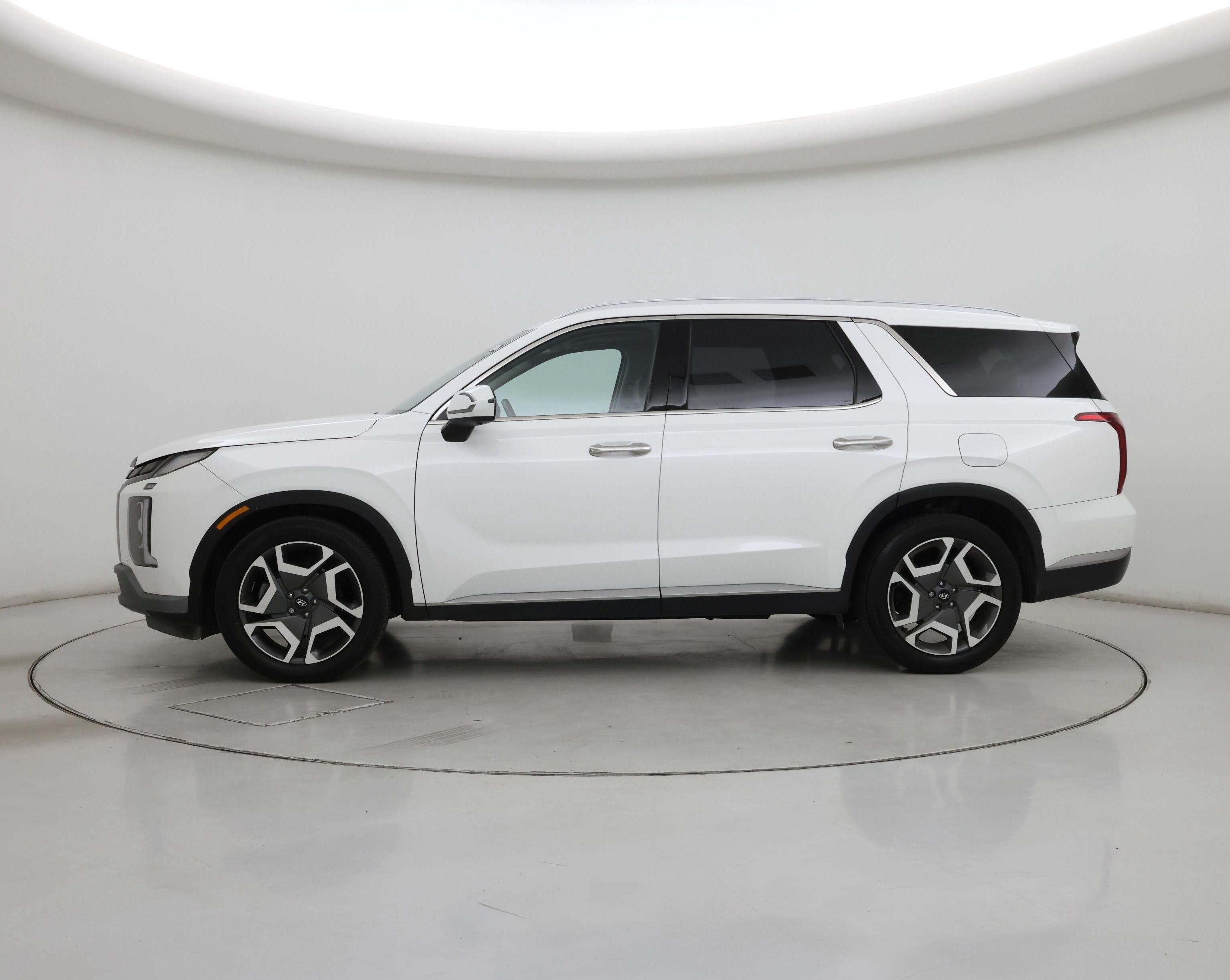 Thumbnail: 2023 Hyundai Palisade - 3