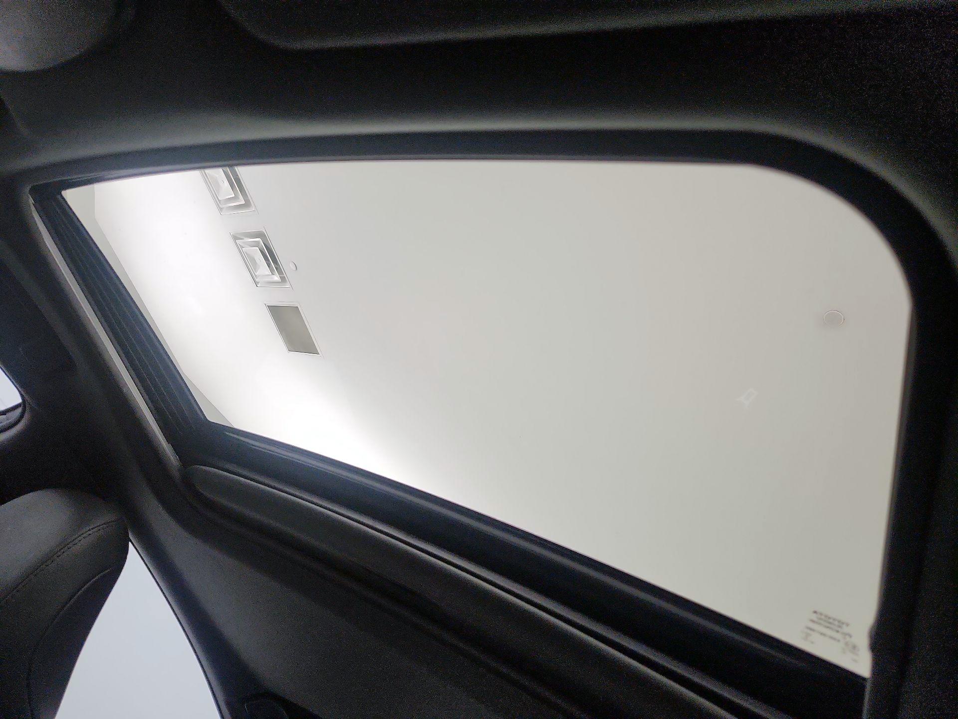 Thumbnail: 2022 Toyota Avalon - 19