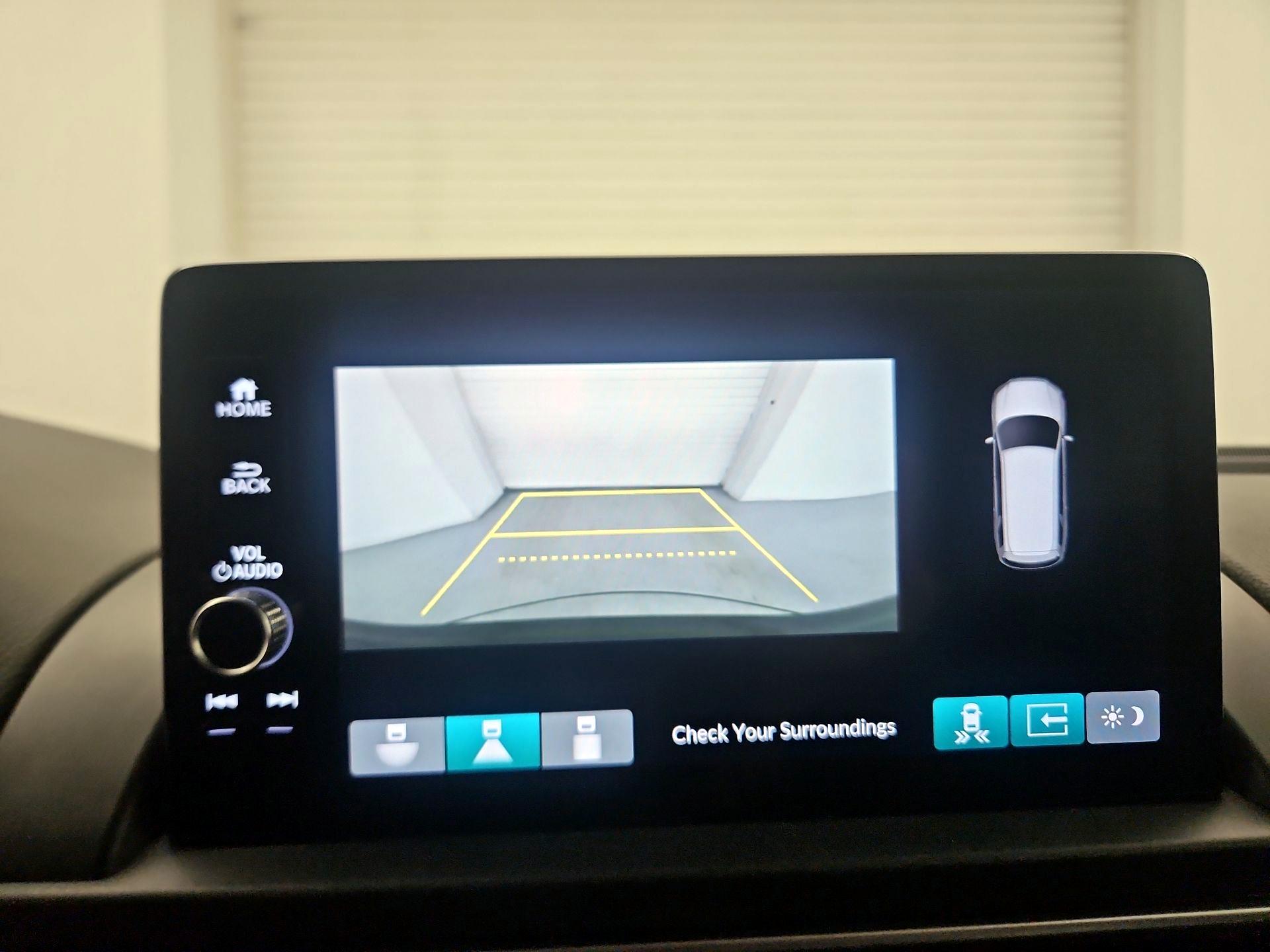 Thumbnail: 2023 Honda Pilot - 14