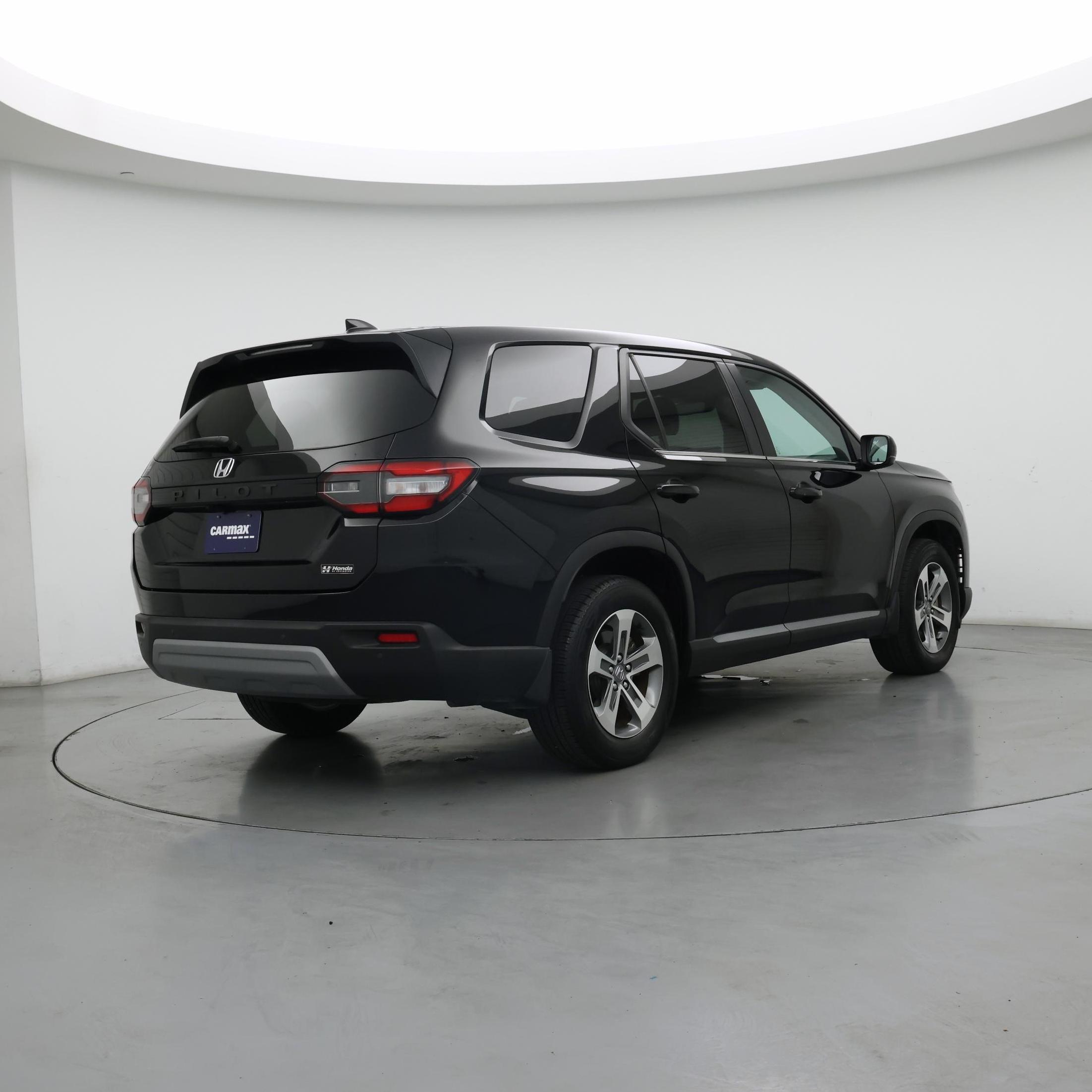 Thumbnail: 2023 Honda Pilot - 8