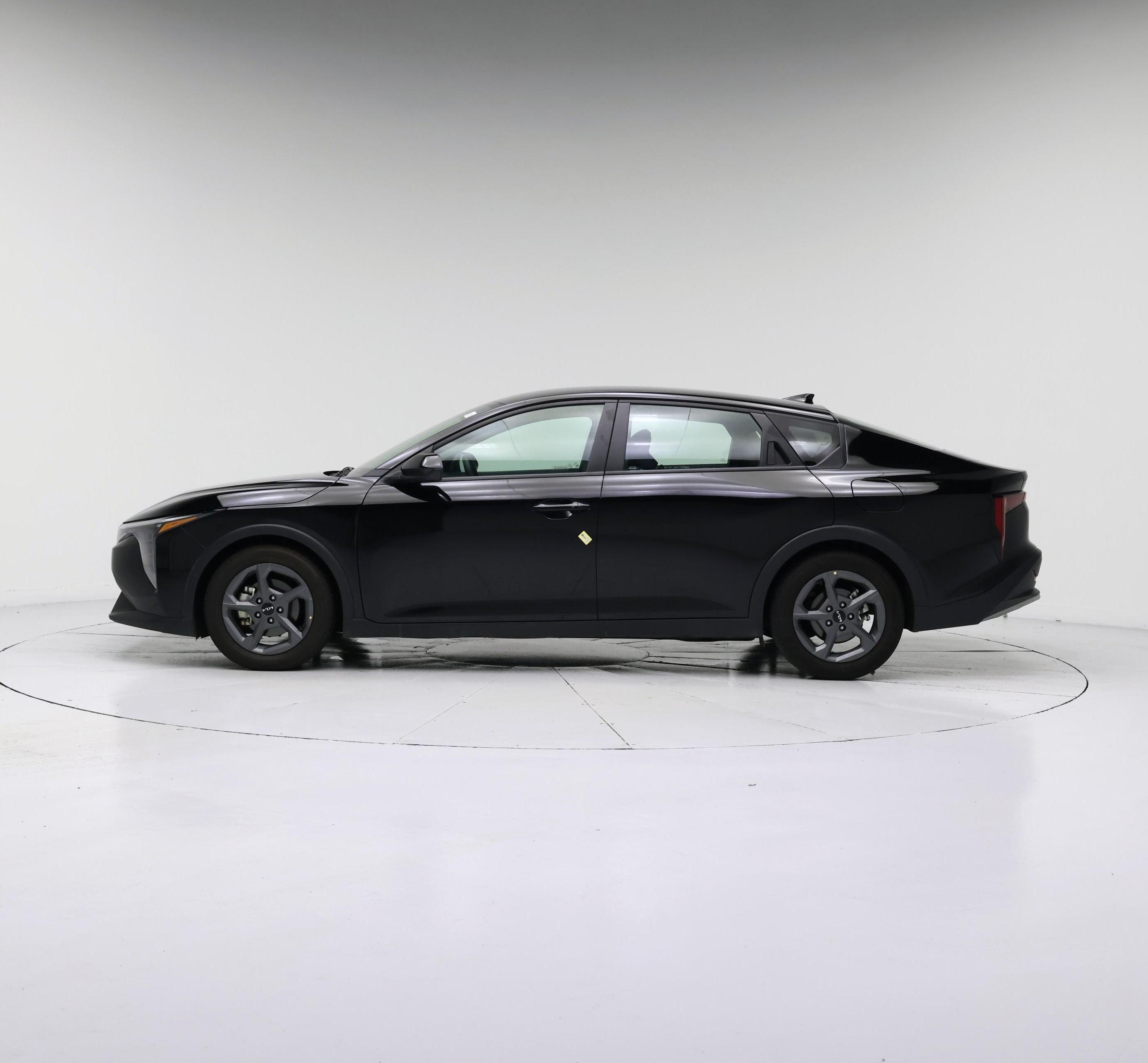Thumbnail: 2025 Kia K4 - 3