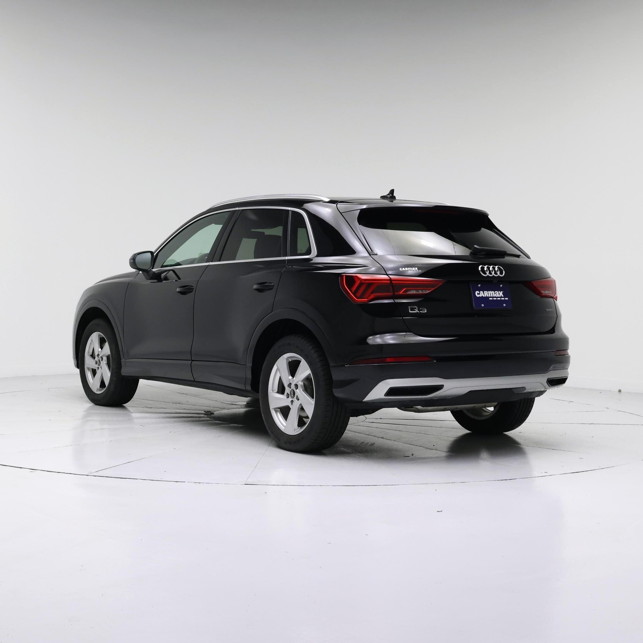 Thumbnail: 2022 Audi Q3 - 2