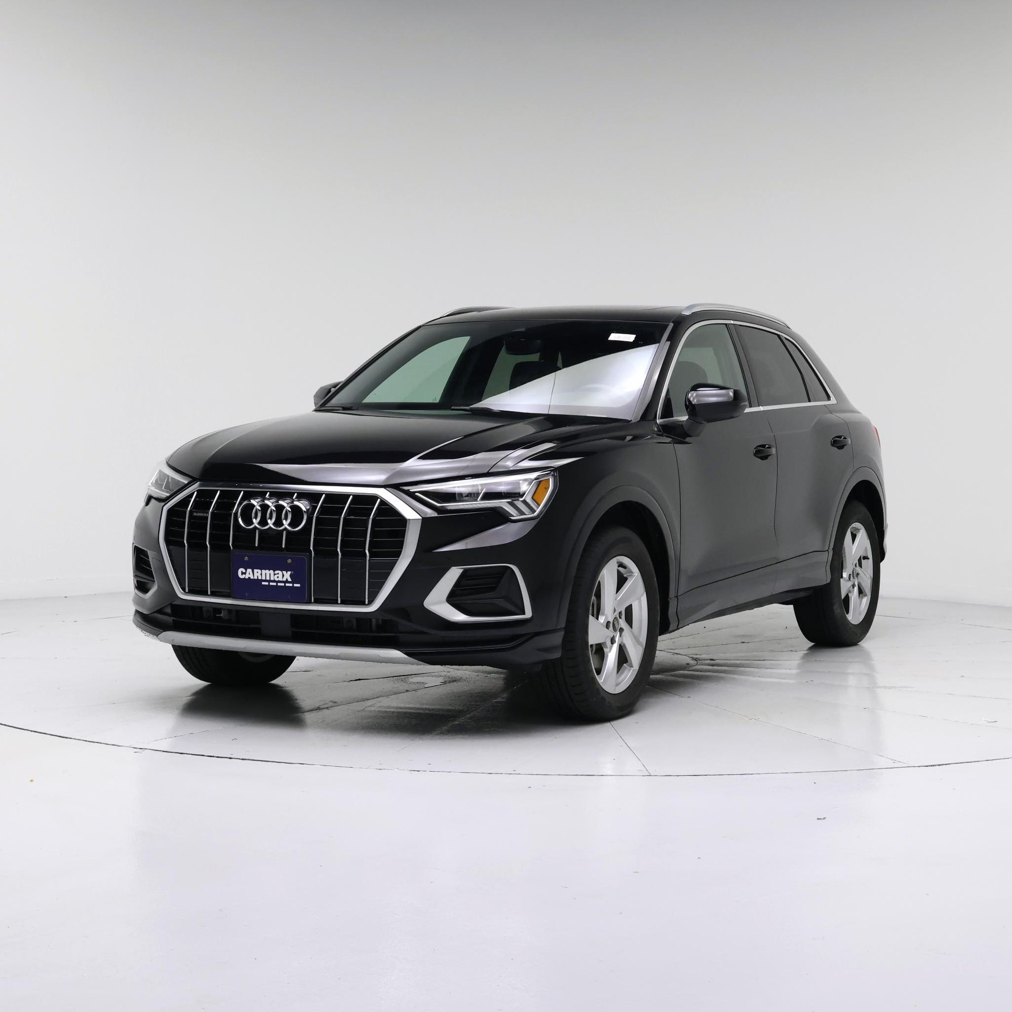 Thumbnail: 2022 Audi Q3 - 4