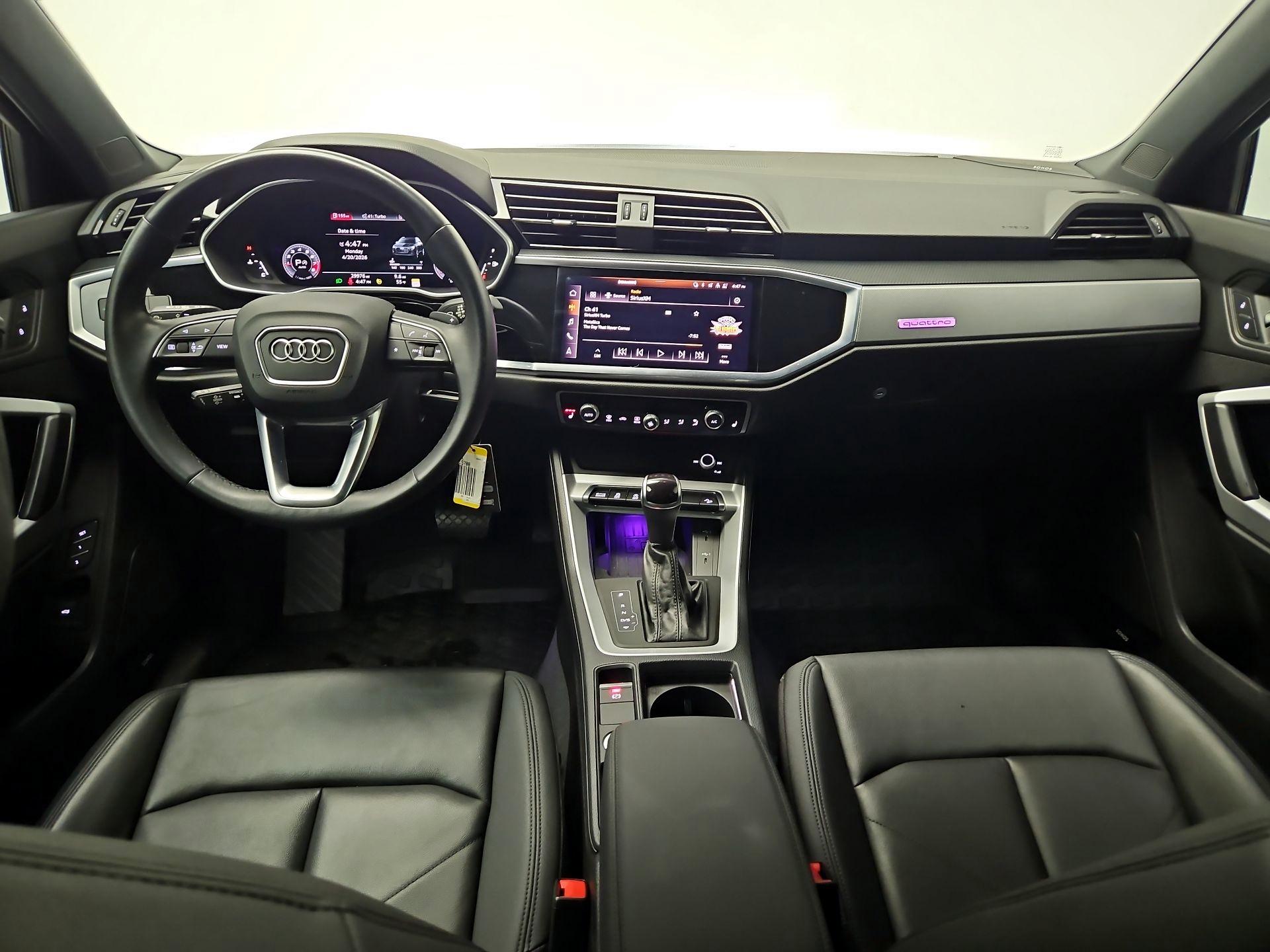 Thumbnail: 2023 Audi Q3 - 9