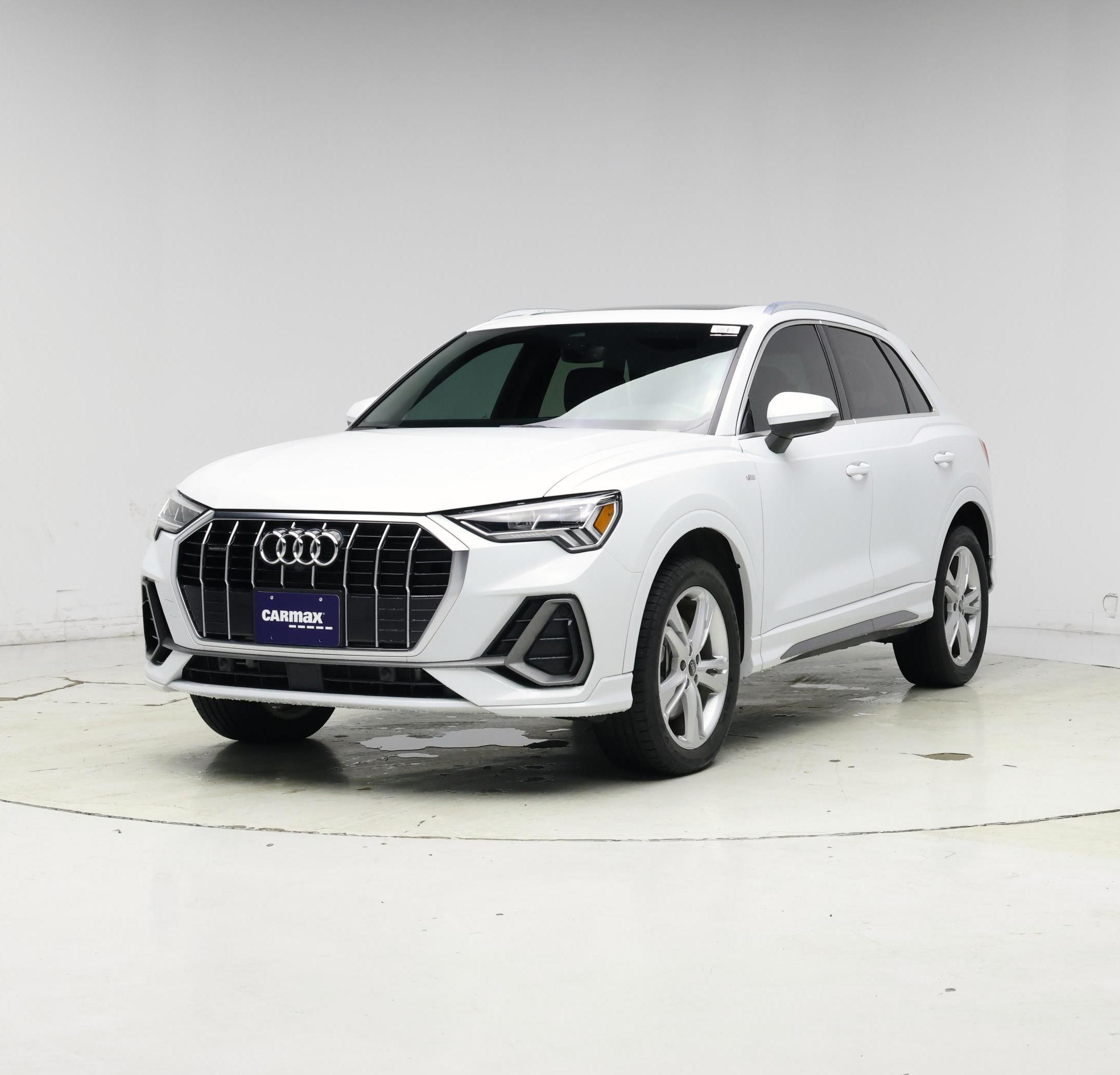 Thumbnail: 2023 Audi Q3 - 4
